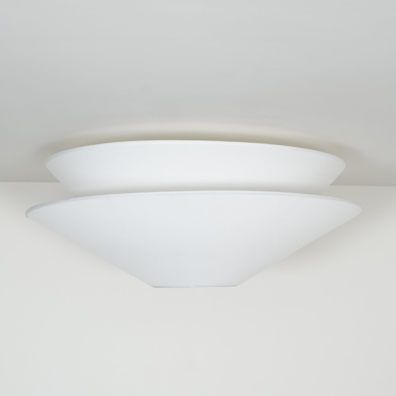 Gull Flushmount Ceiling Light - Lamp Outdoor