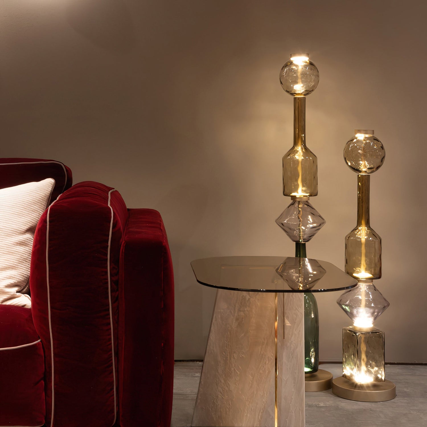 Gusto Modern Glass Floor Lamp