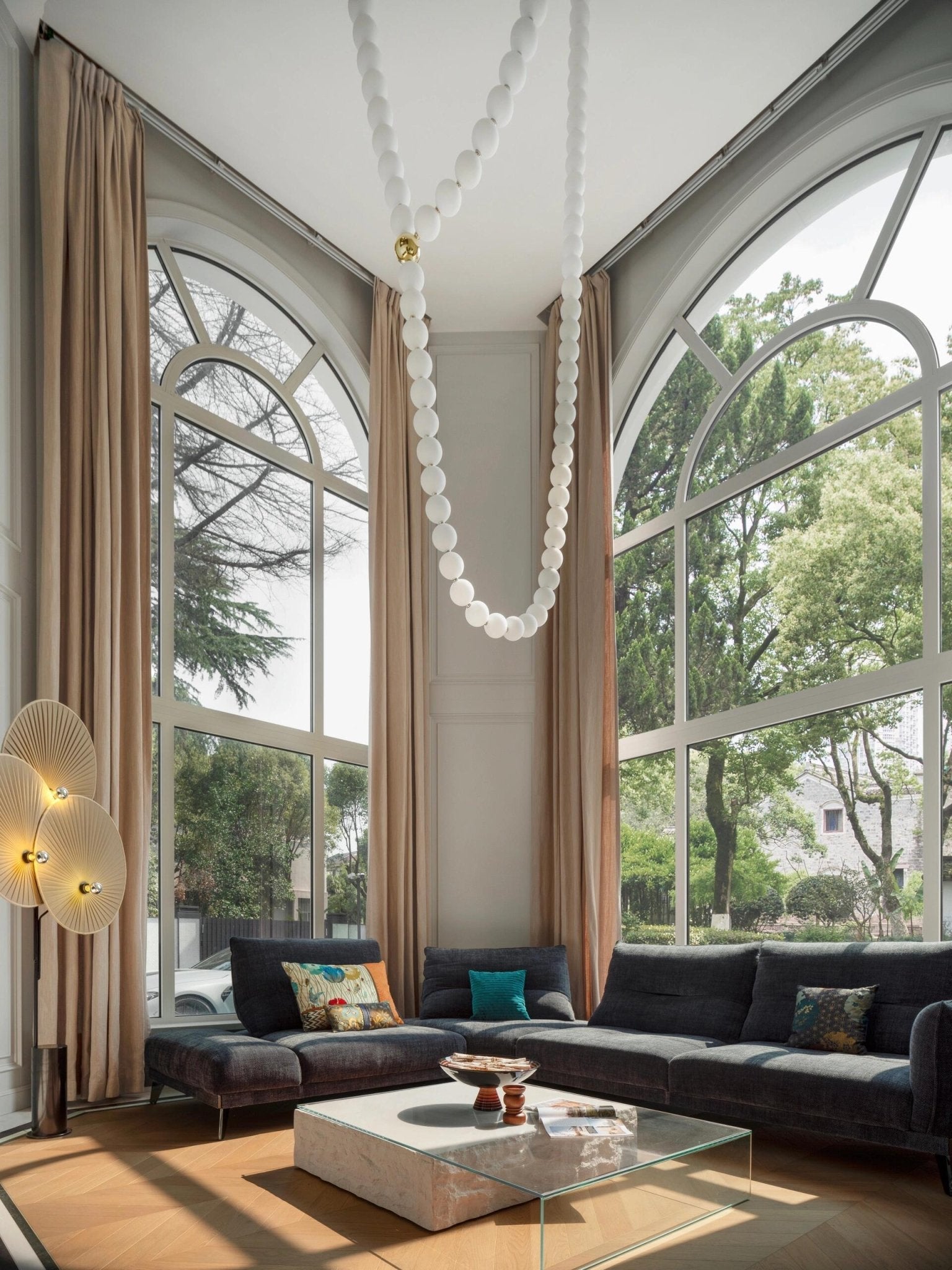 PearlCascade Glass Bead Chandelier - Lamp Outdoor