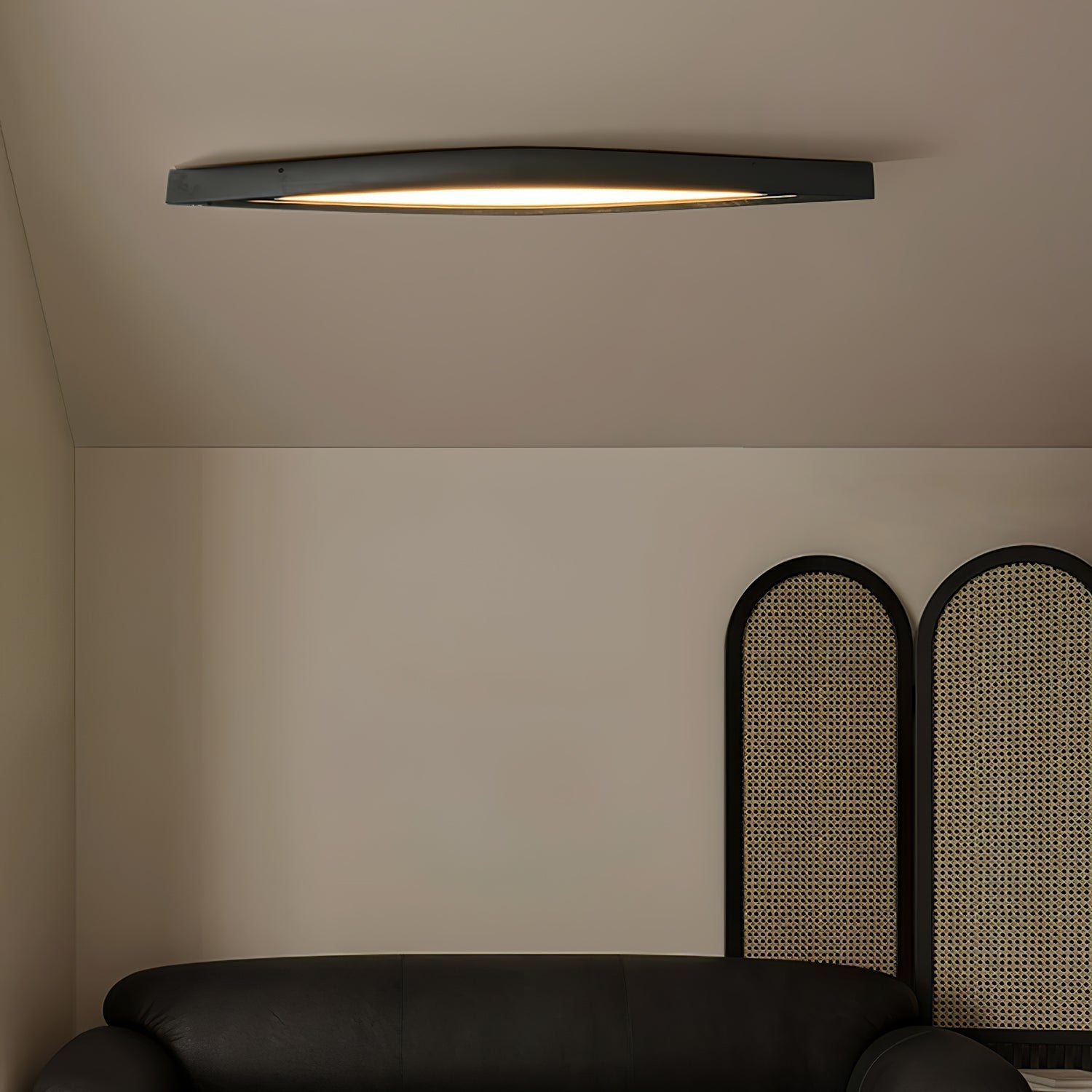 Horizon Linear Wood Ceiling Lamp - Lamp Outdoor