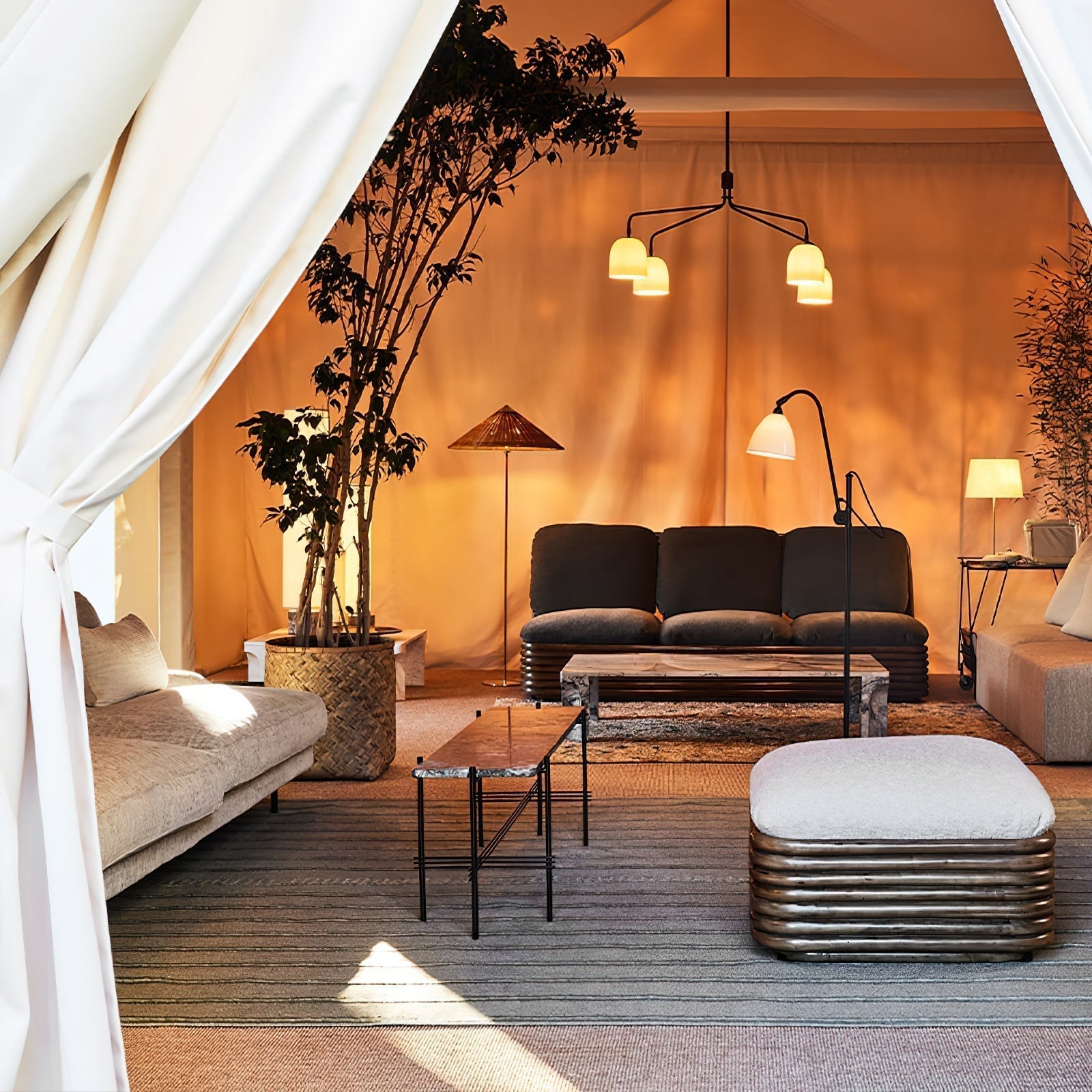 Howard Chandelier - Lamp Outdoor