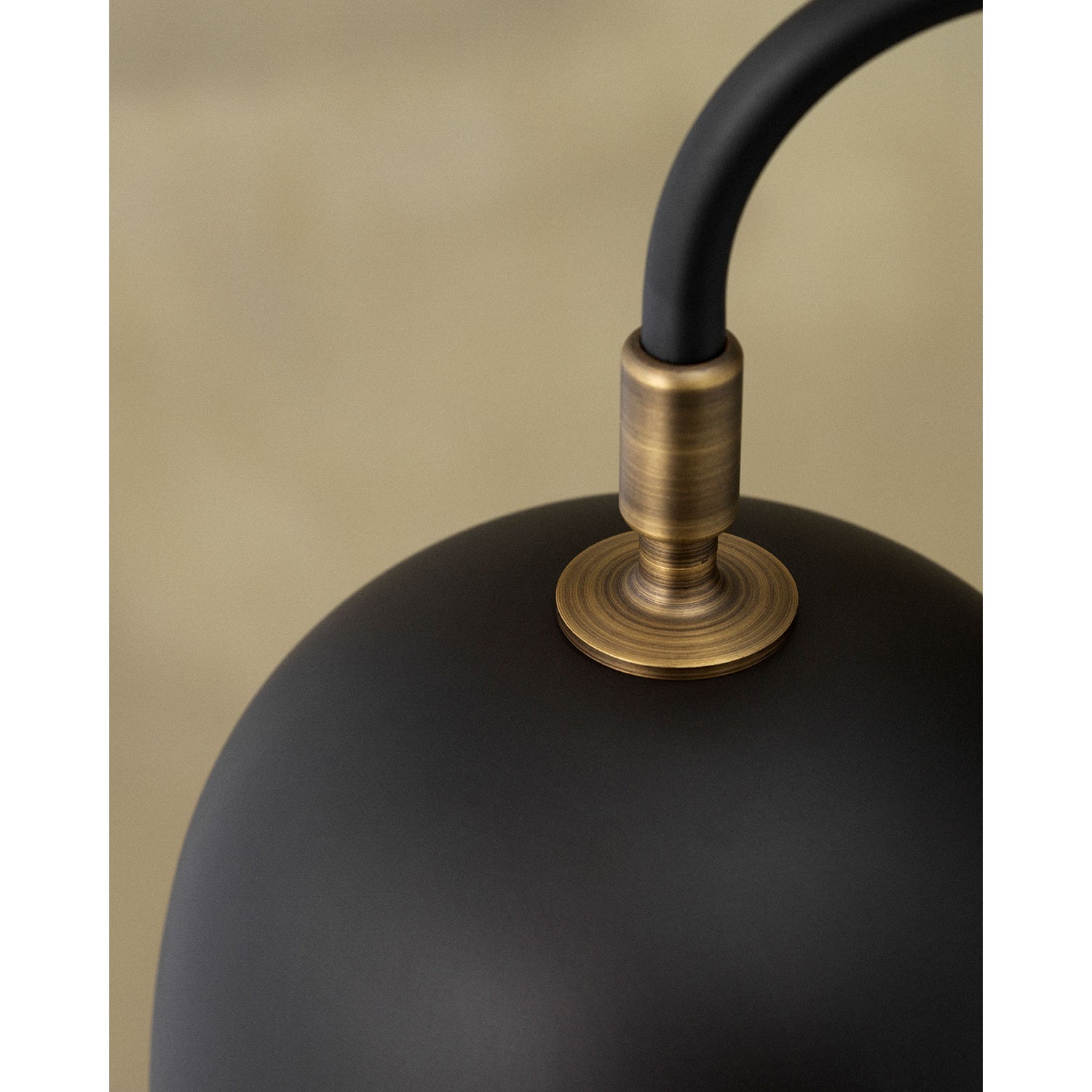 Howard Chandelier - Lamp Outdoor