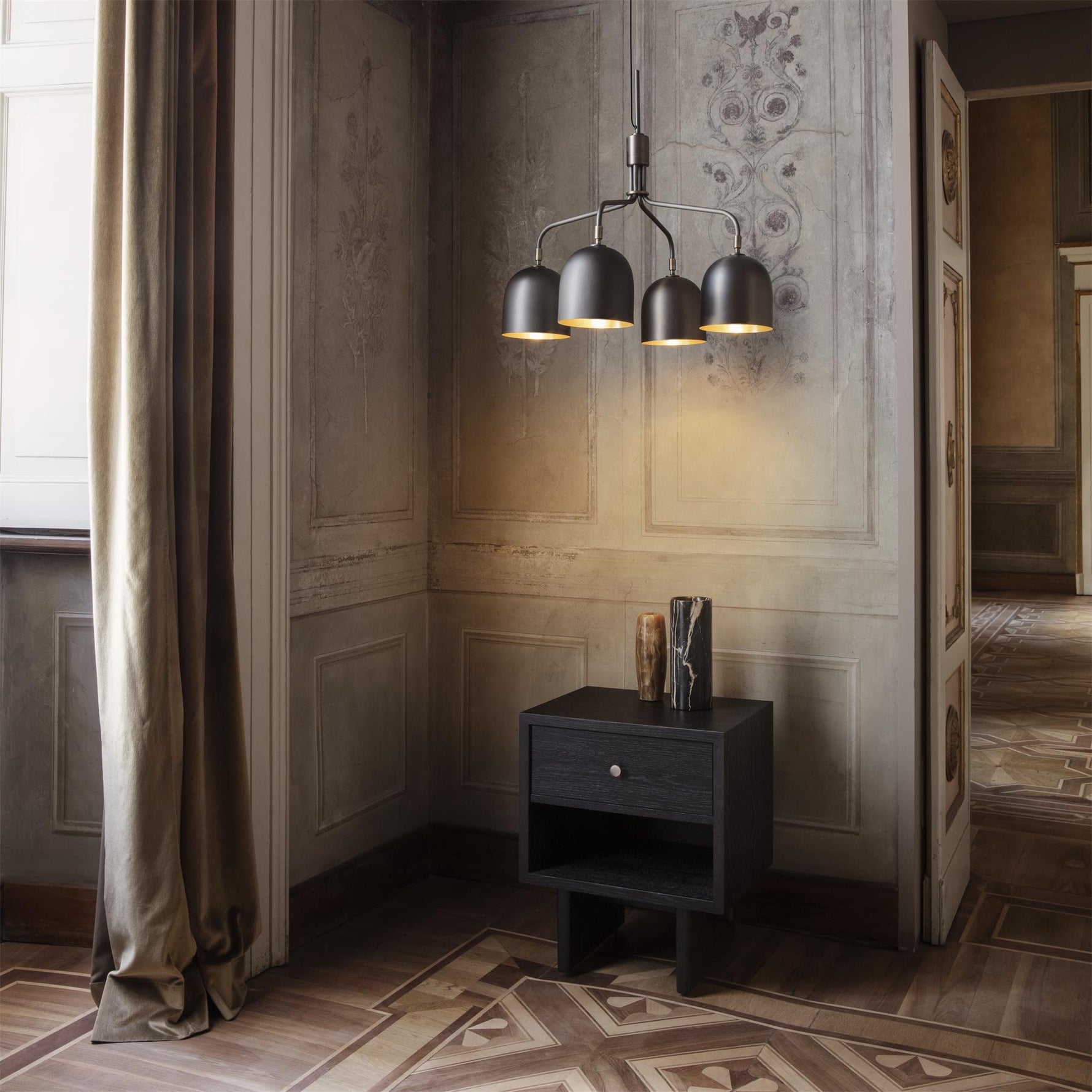 Howard Chandelier - Lamp Outdoor