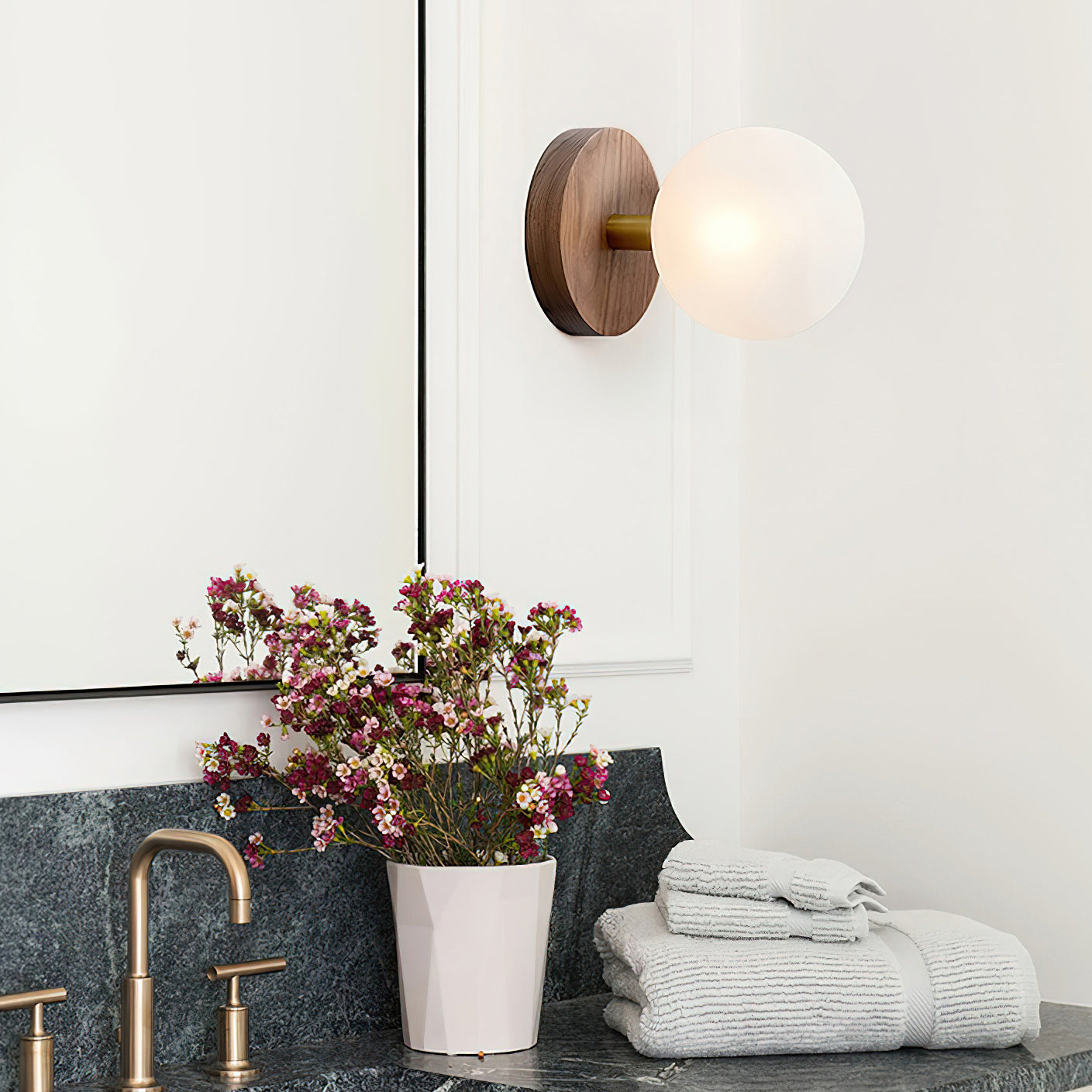 Kampy Farmhouse Walnut Wood Wall Light