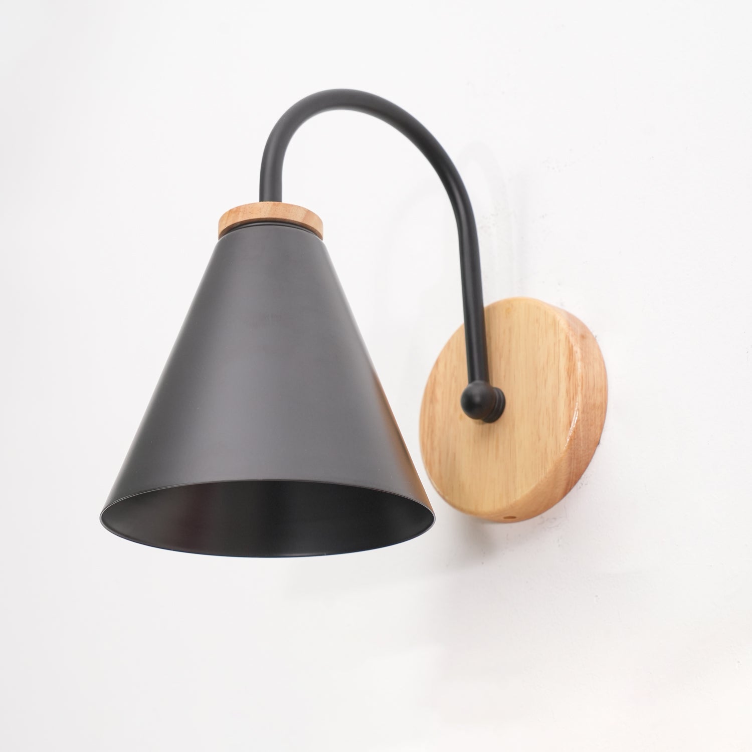 Kona Nordic Wall Lamp - Lamp Outdoor