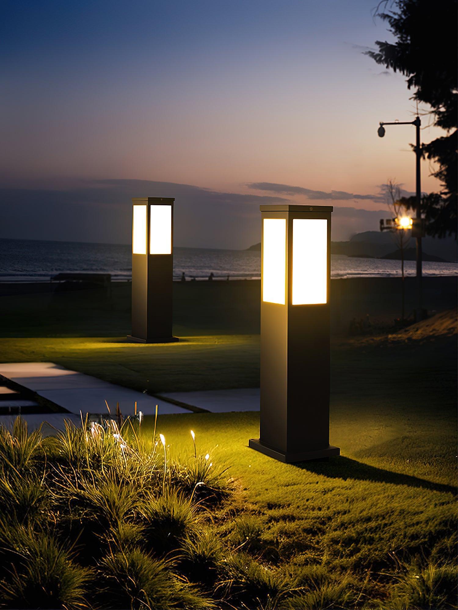 Kuzco Bollard Outdoor Light - Lamp Outdoor