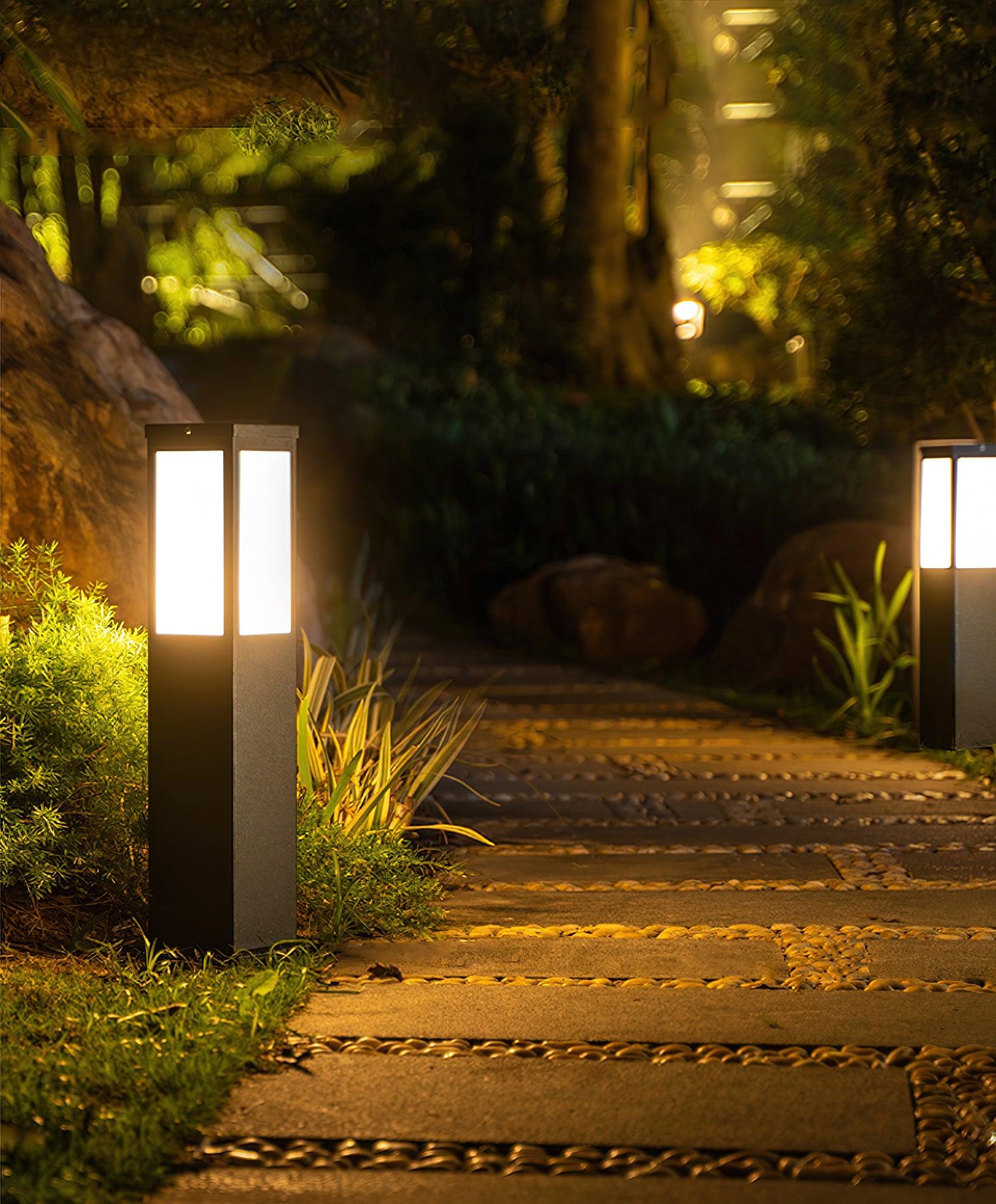 Kuzco Bollard Outdoor Light - Lamp Outdoor