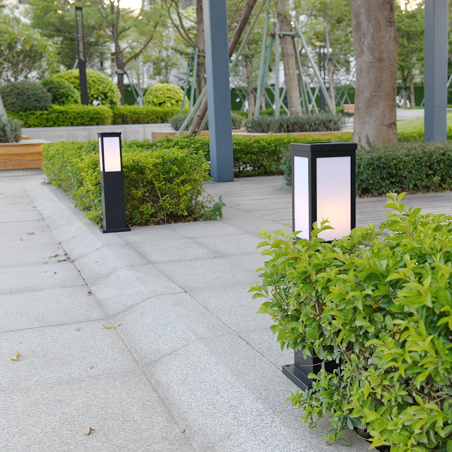 Kuzco Bollard Solar Outdoor Light - Lamp Outdoor