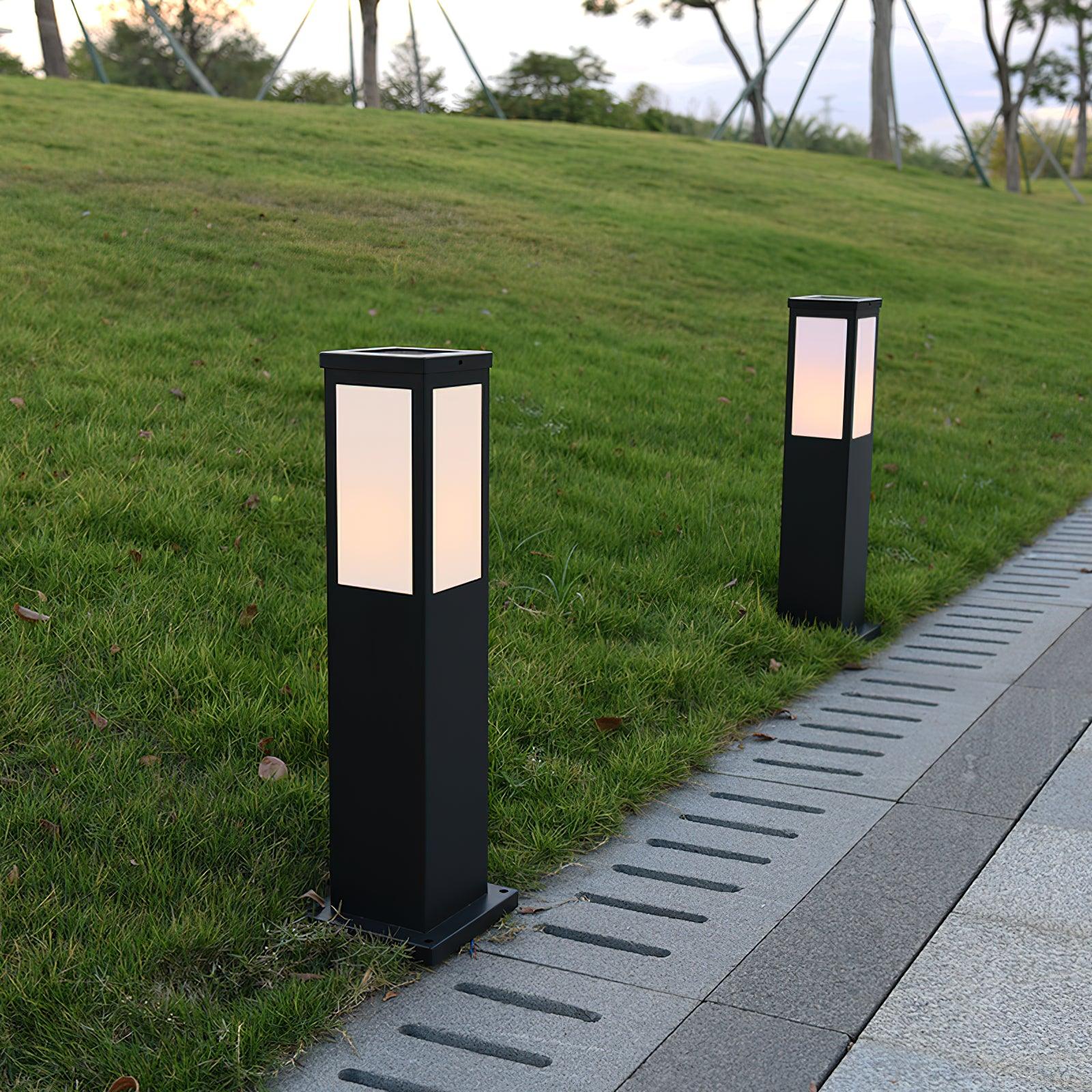 Kuzco Bollard Solar Outdoor Light - Lamp Outdoor