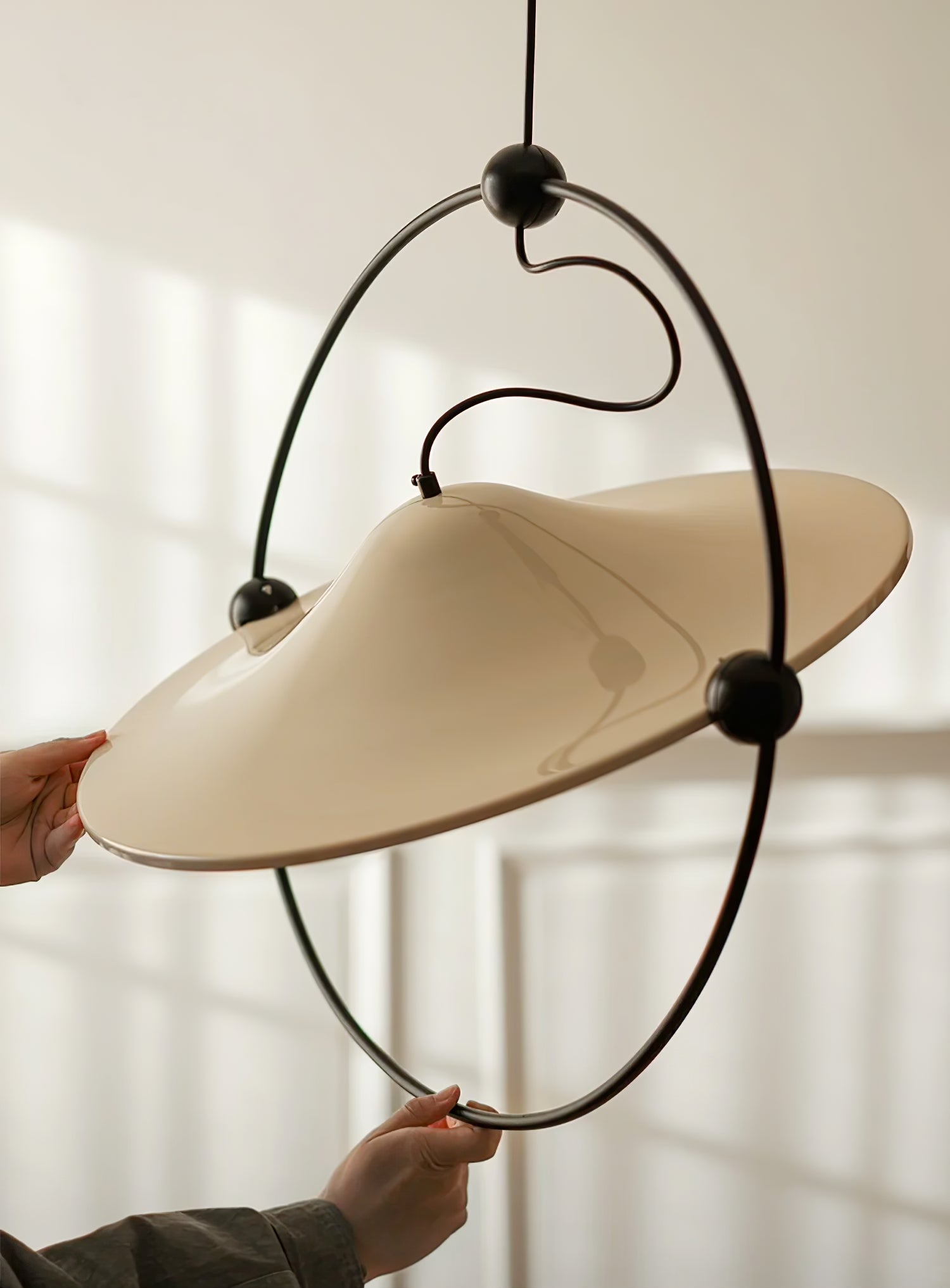 Veraeen Premium Elegance Metal Pendant Light - Lamp Outdoor