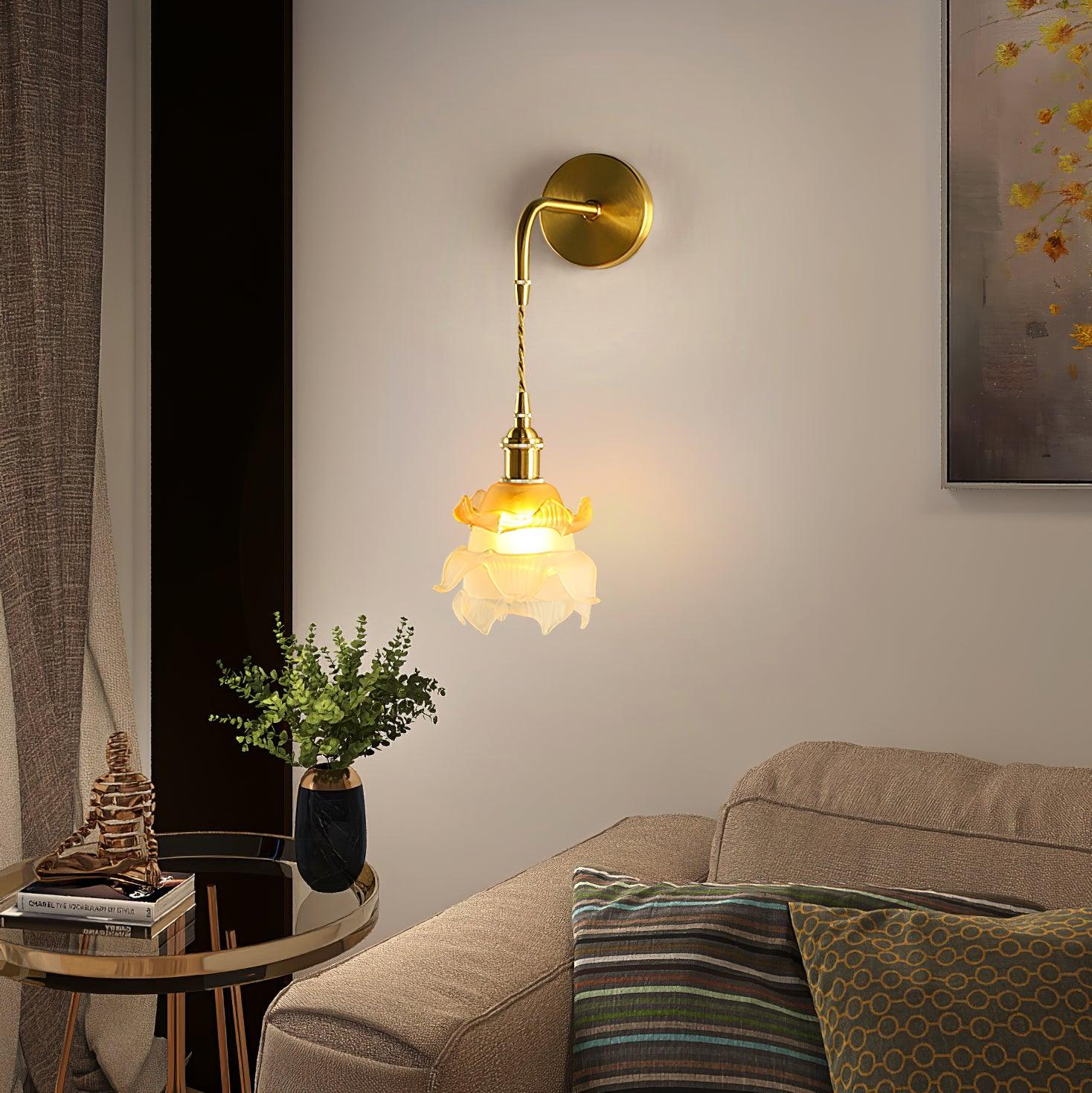 Laura Brass Wall Lamp - Lamp Outdoor