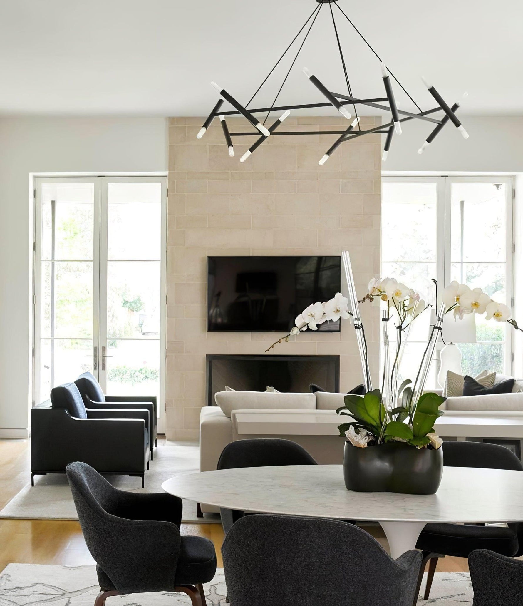Astra Modern Brass Chandelier - Lamp Outdoor