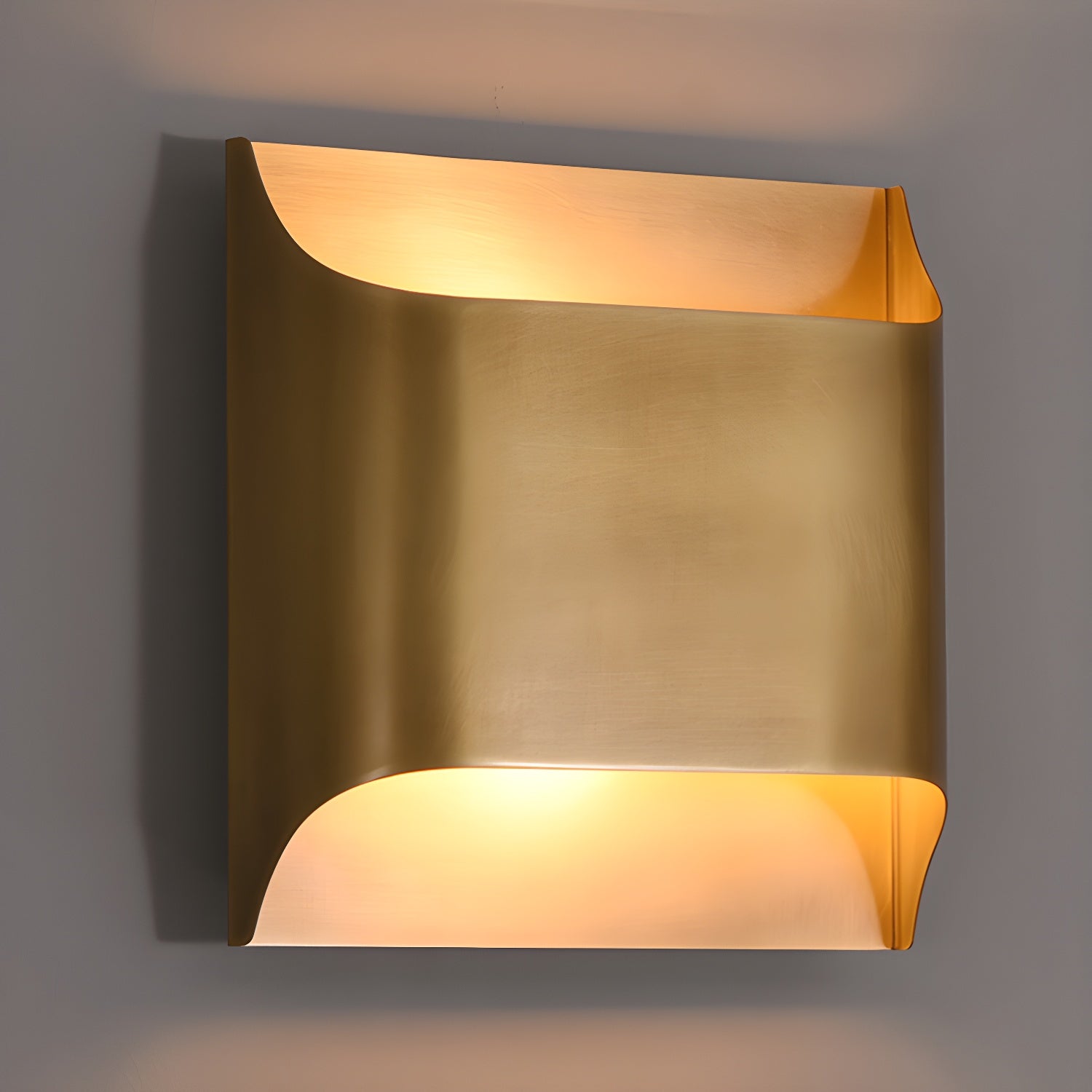 Leclerc Brass Wall Lamp - Lamp Outdoor