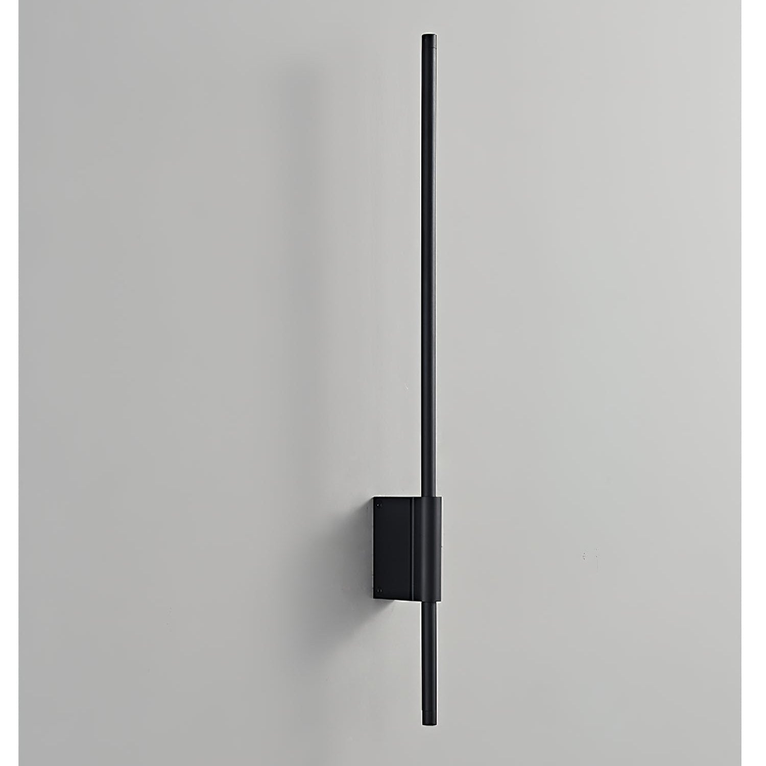 Leon Linear Wall Light - Lamp Outdoor