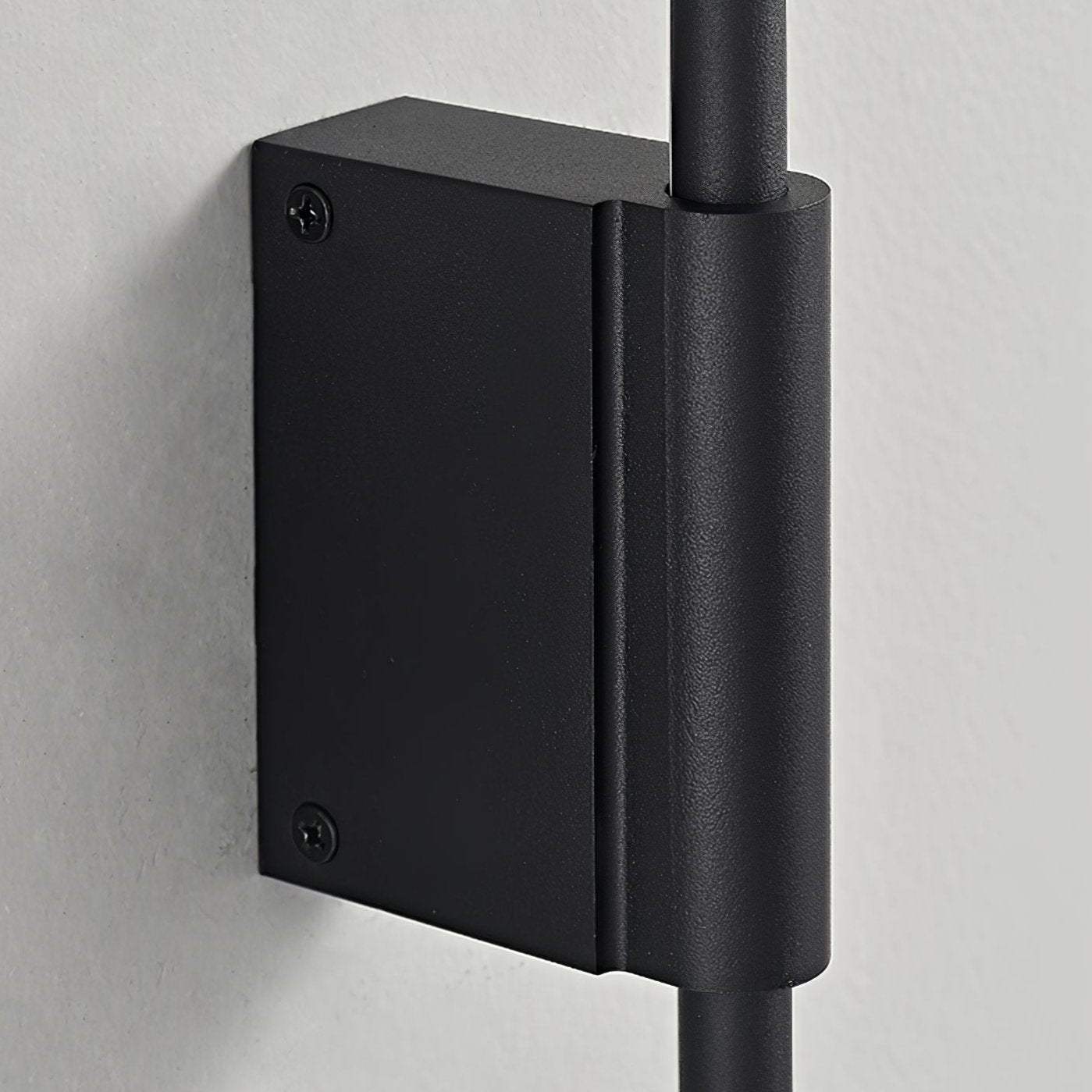 Leon Linear Wall Light - Lamp Outdoor