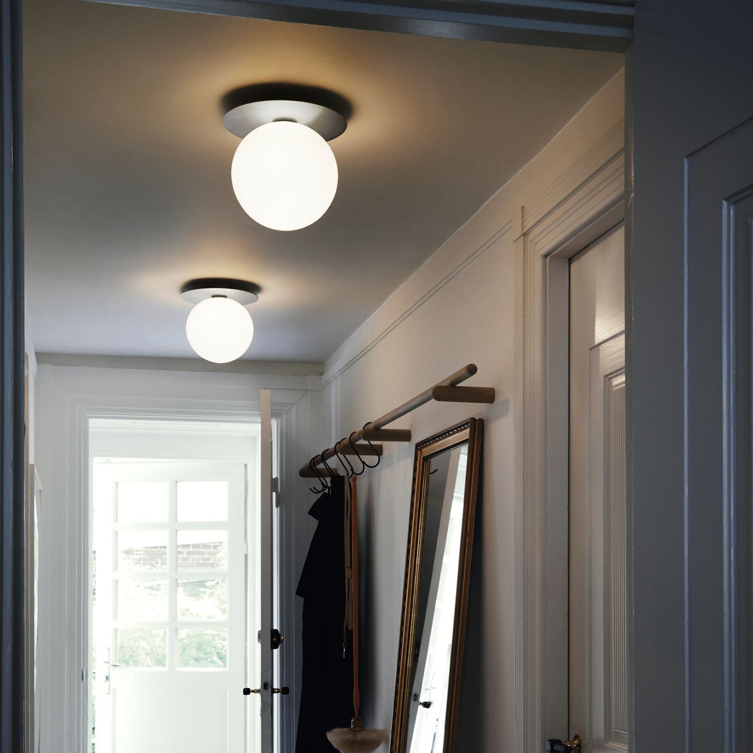 Celeste Wall Lamp - Lamp Outdoor