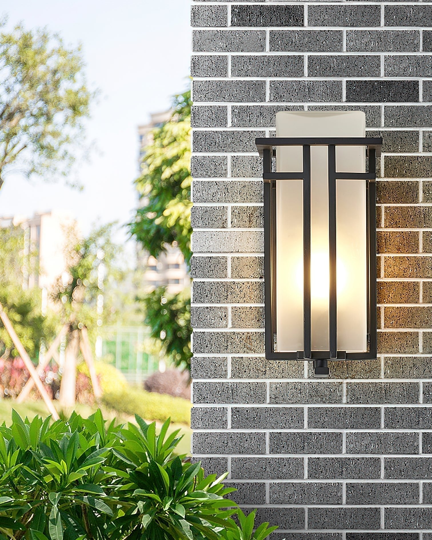 Linden Outdoor Wall Lamp - Lamp Outdoor