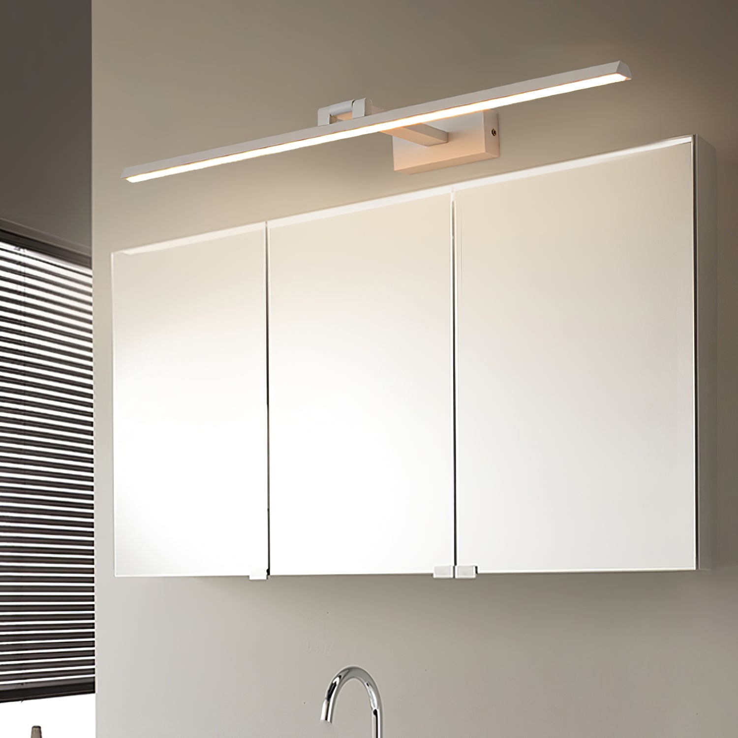 Linear Bathroom Wall Lamp - Lamp Outdoor