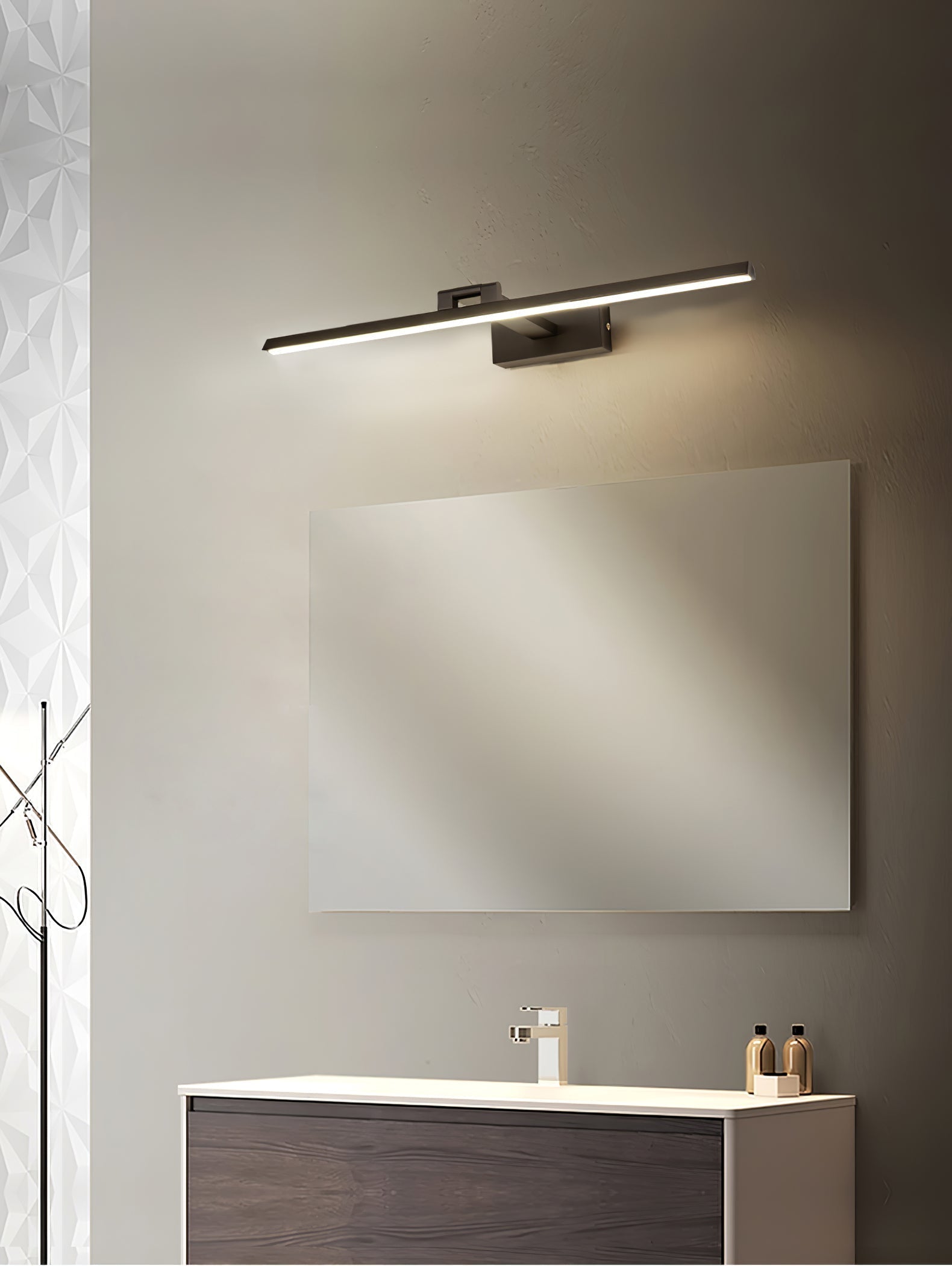 Linear Bathroom Wall Lamp - Lamp Outdoor