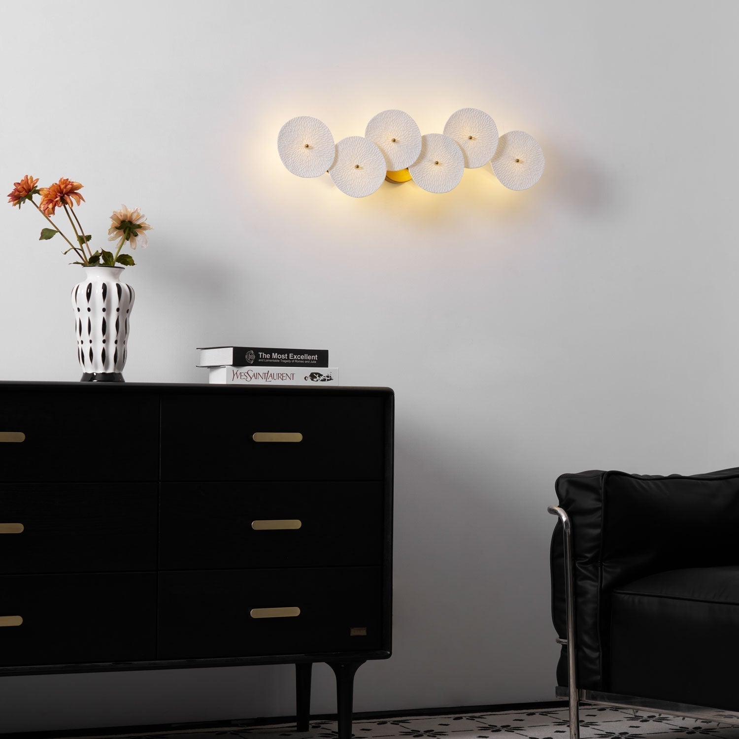 Lotus Petal Wall Lamp - Lamp Outdoor