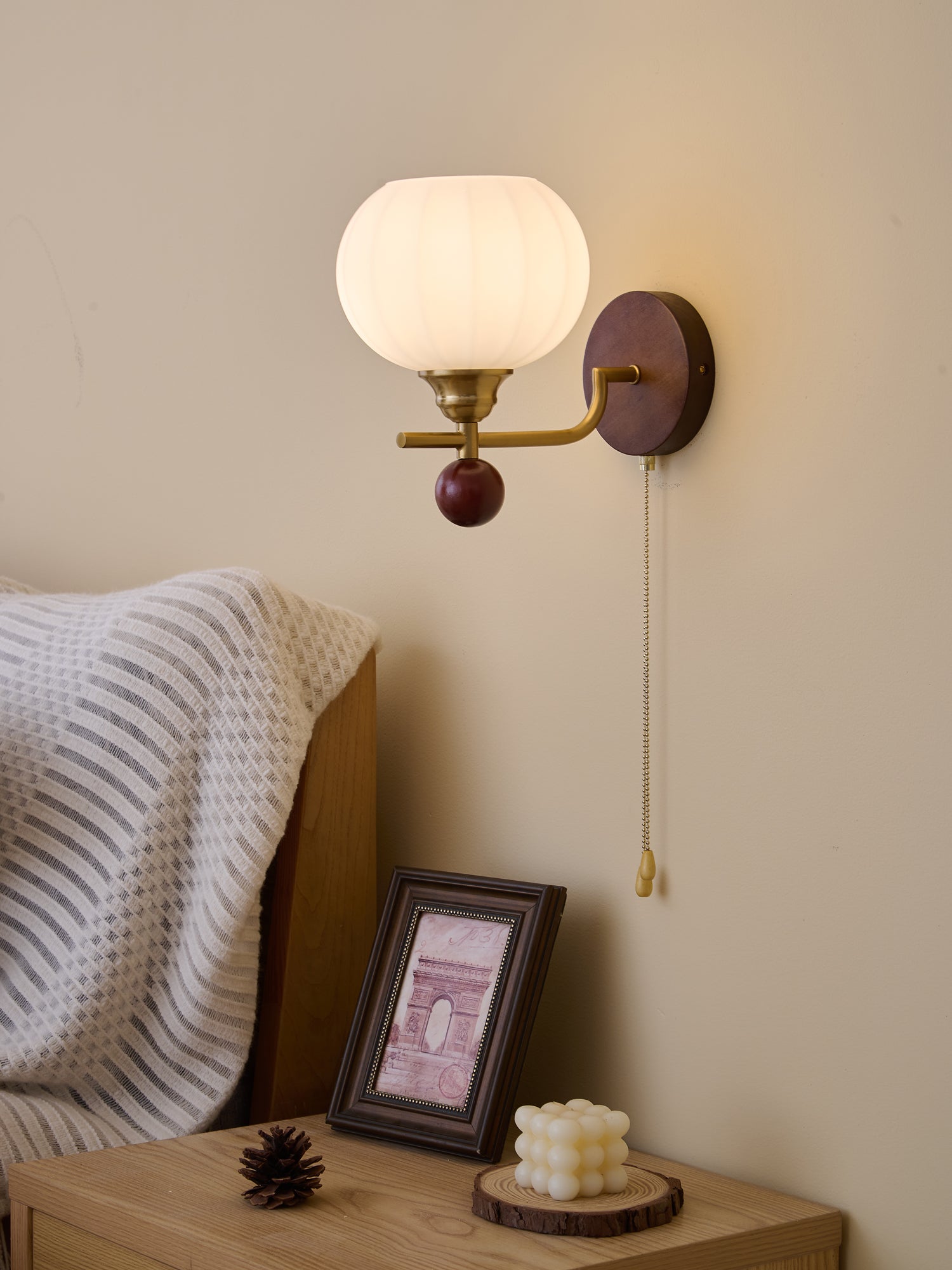 Lumea Crest Wall Lamp - Lamp Outdoor