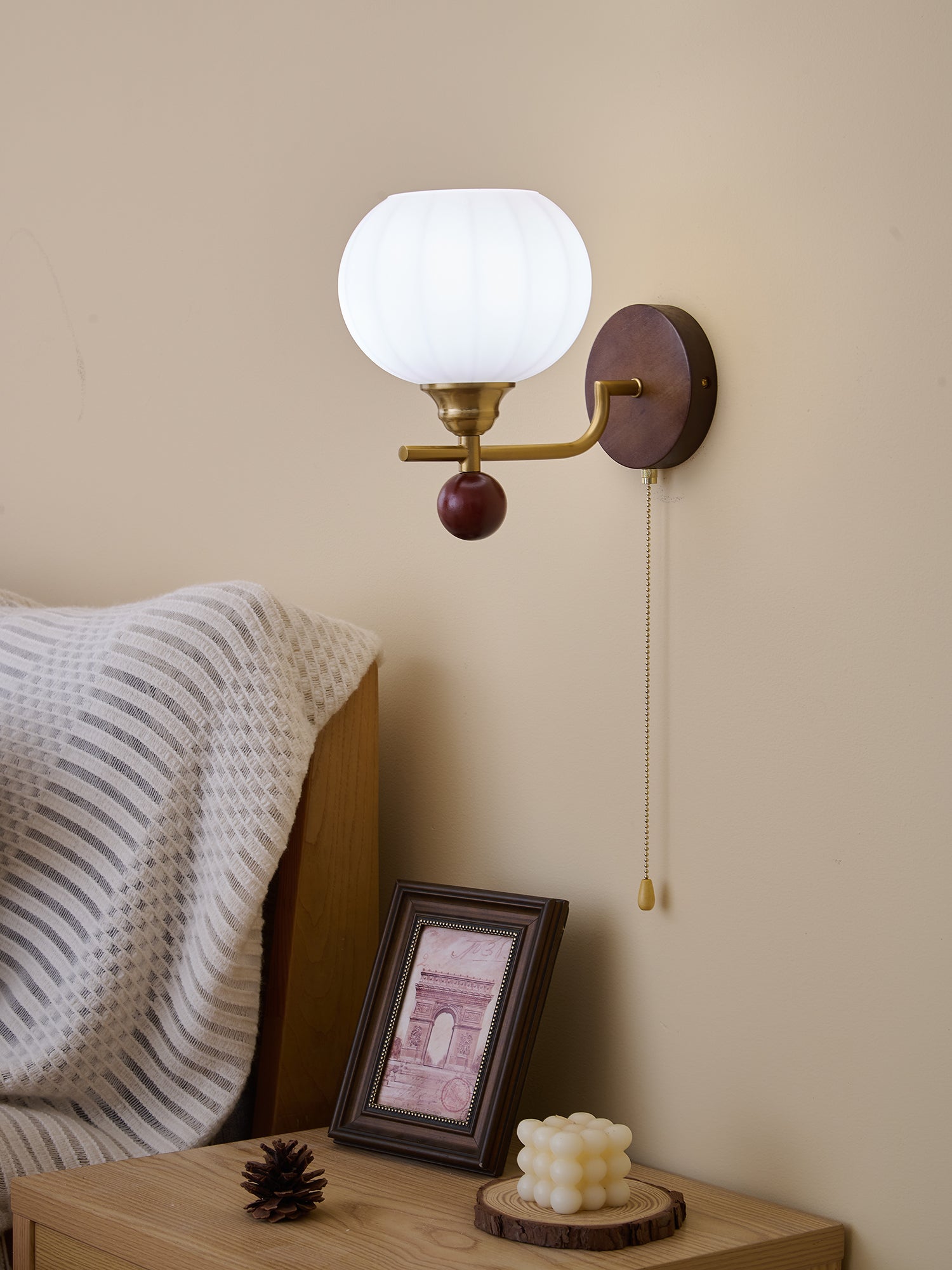 Lumea Crest Wall Lamp - Lamp Outdoor