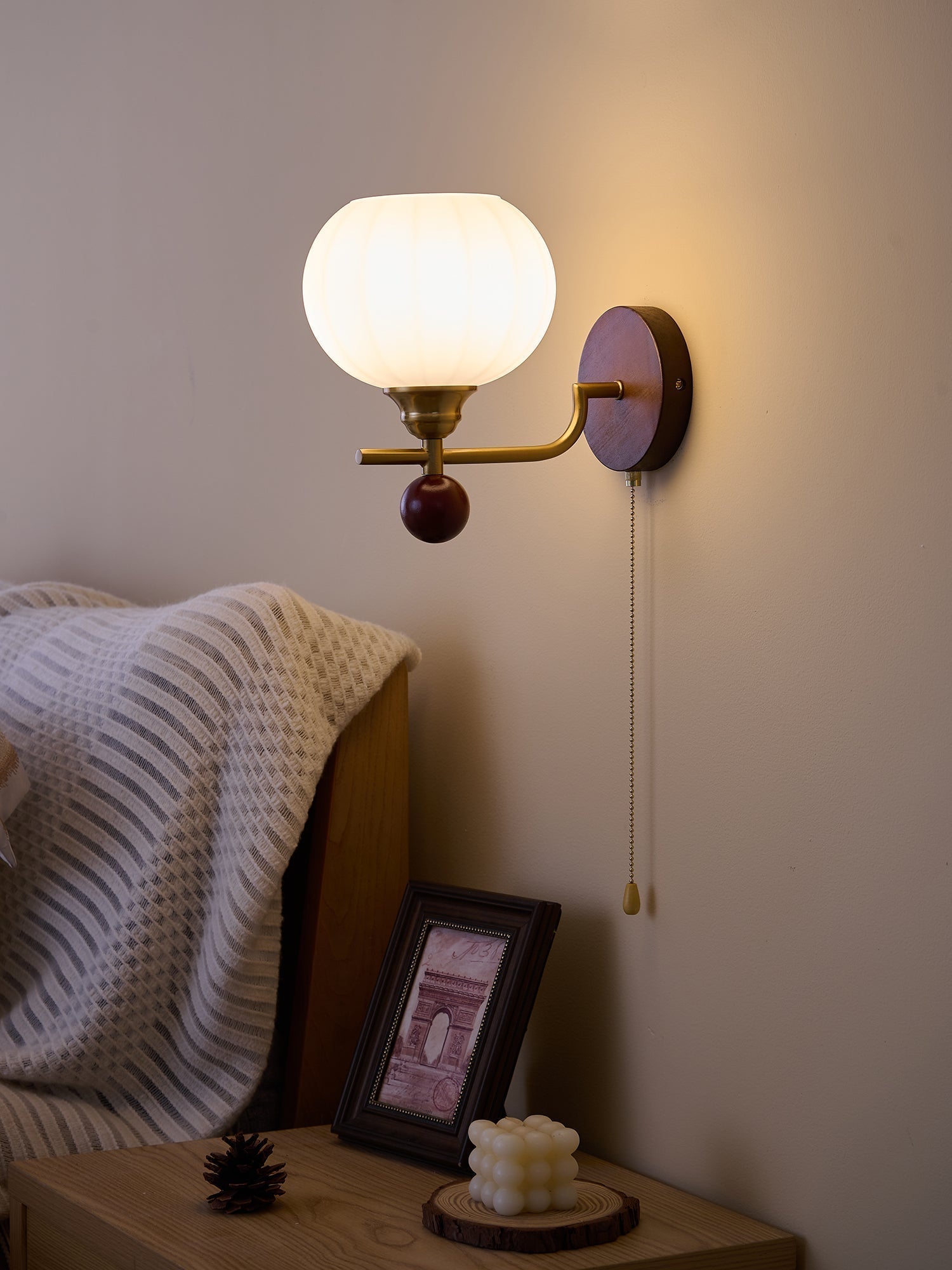 Lumea Crest Wall Lamp - Lamp Outdoor