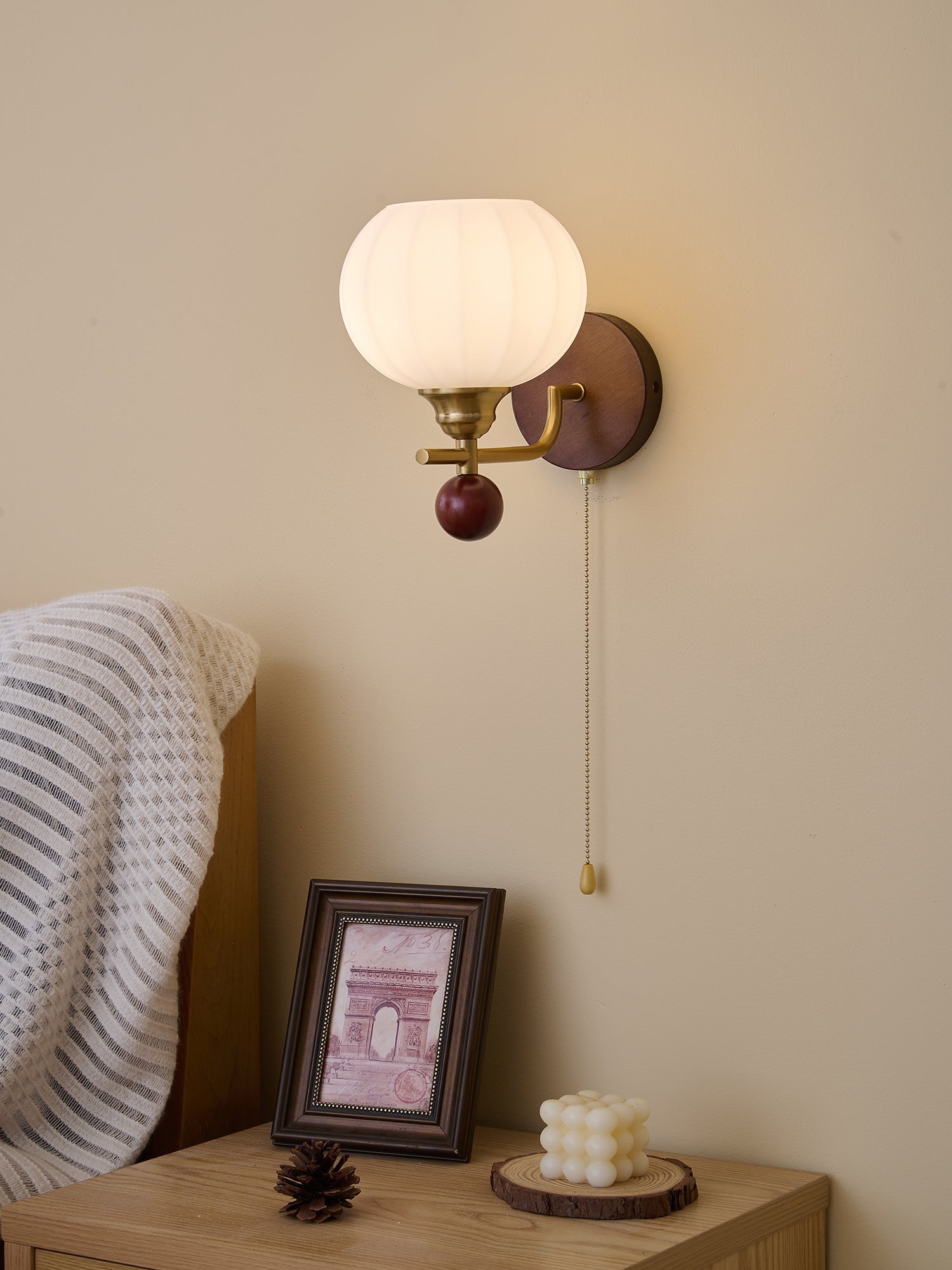 Lumea Crest Wall Lamp - Lamp Outdoor