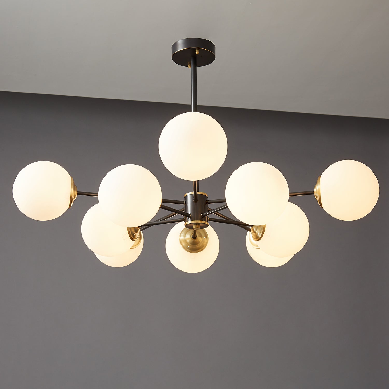 Lunaris Orb Chandelier - Lamp Outdoor