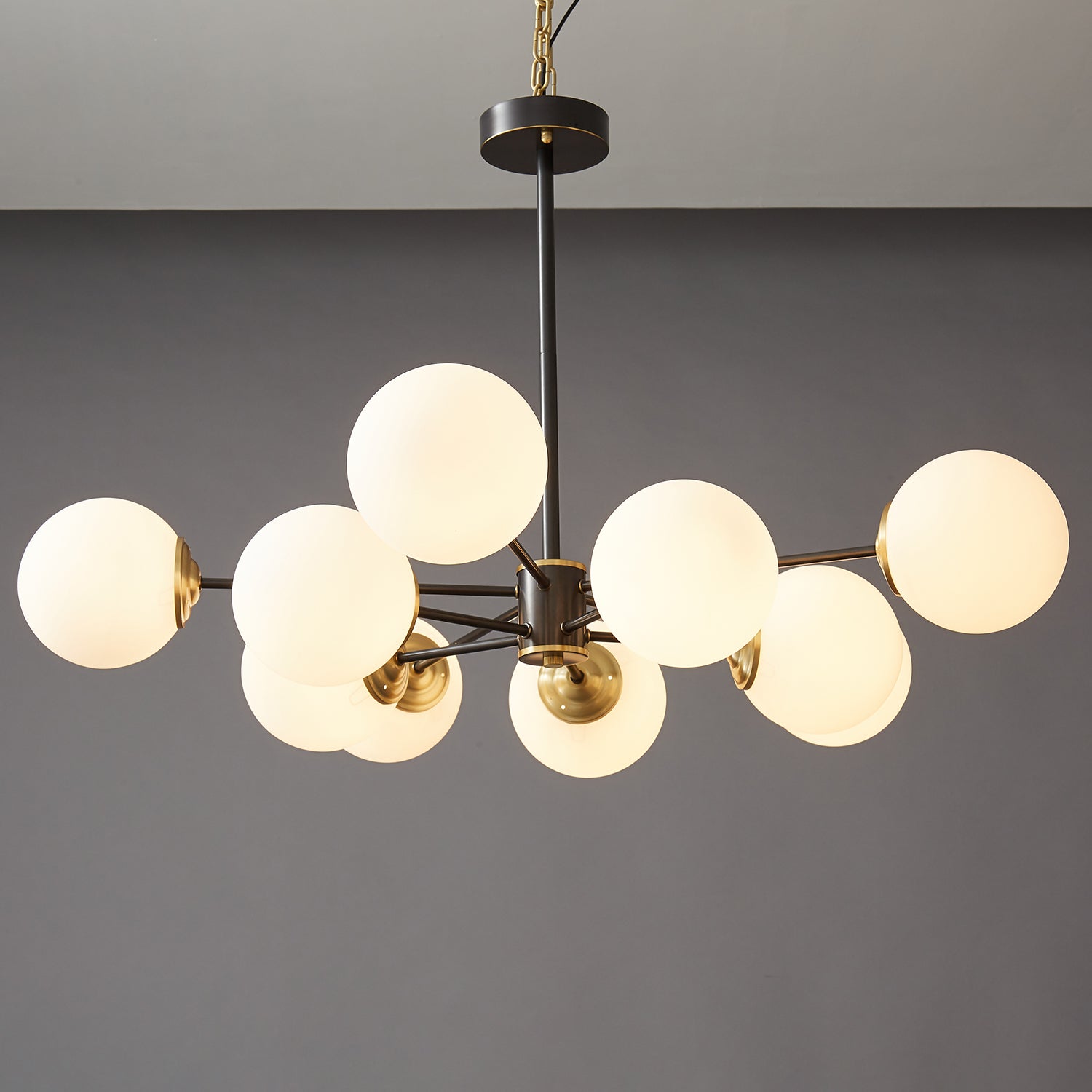 Lunaris Orb Chandelier - Lamp Outdoor