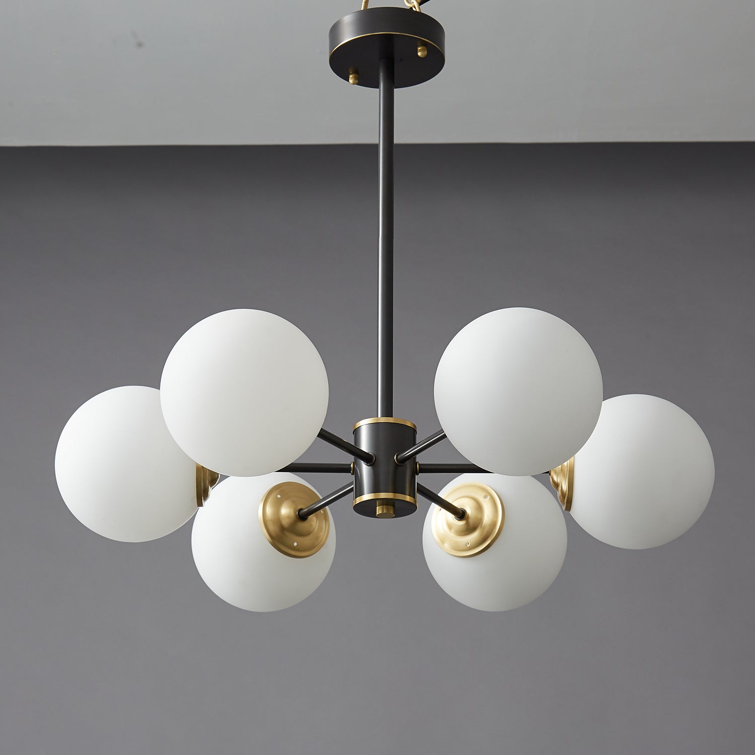 Lunaris Orb Chandelier - Lamp Outdoor