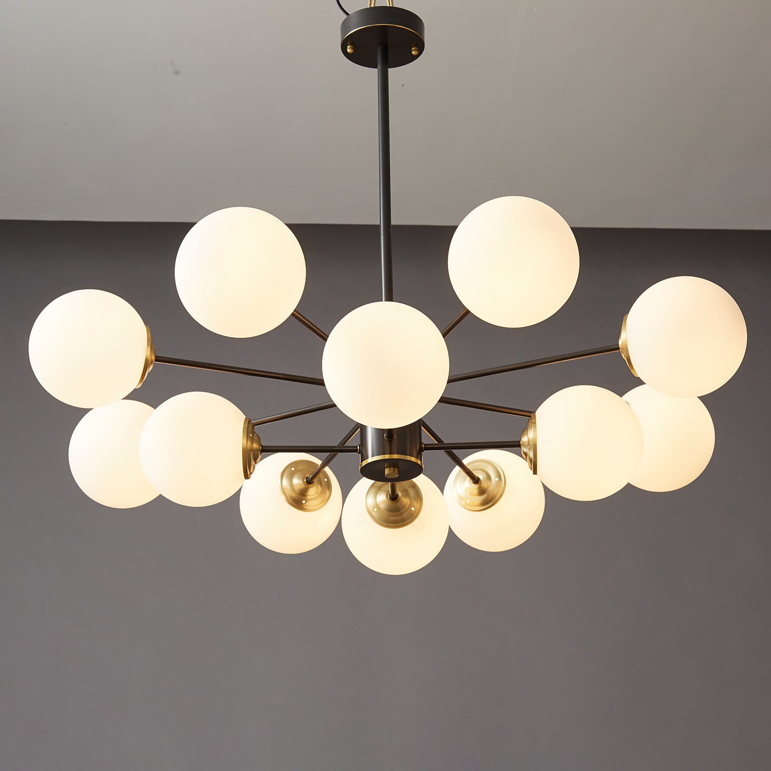 Lunaris Orb Chandelier - Lamp Outdoor