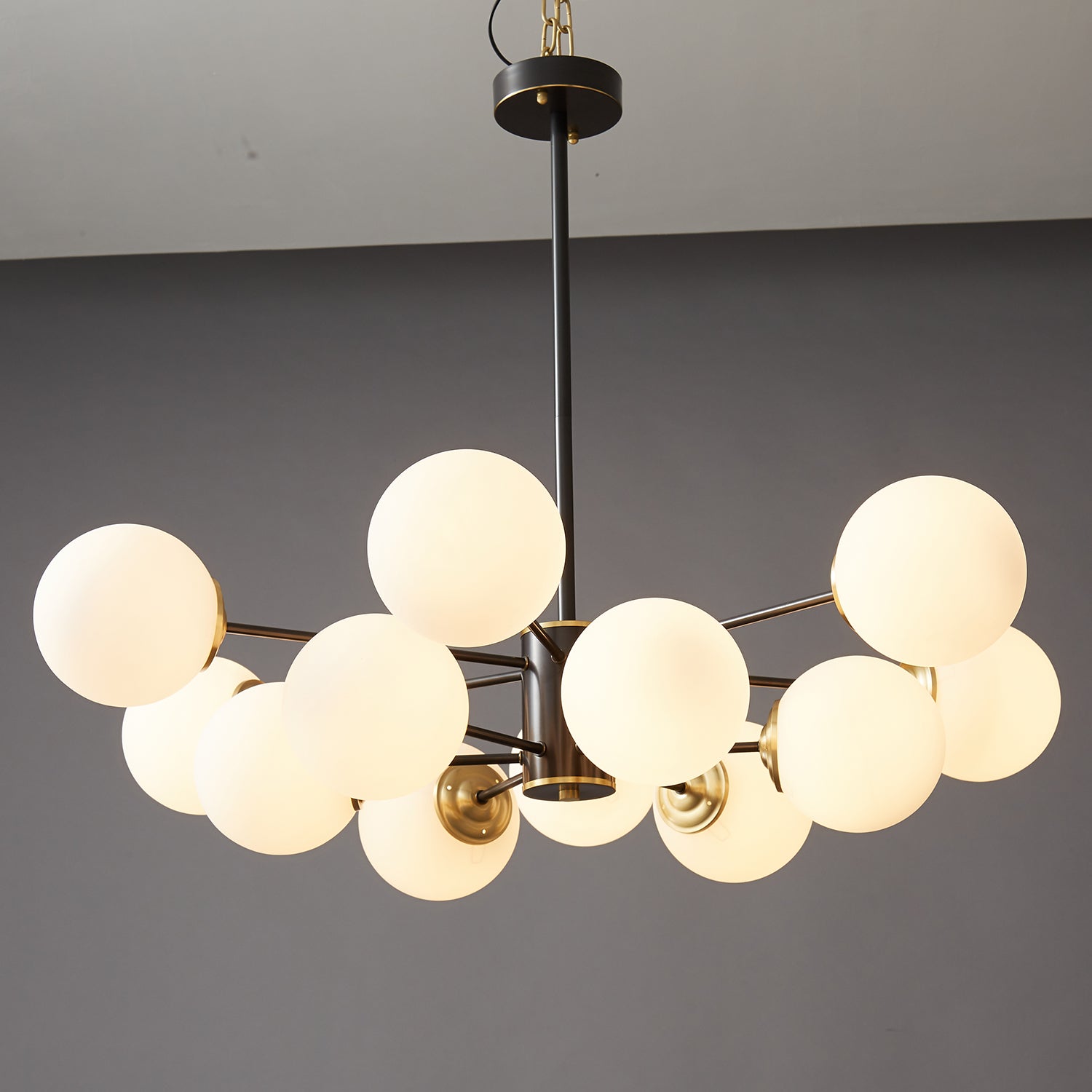 Lunaris Orb Chandelier - Lamp Outdoor