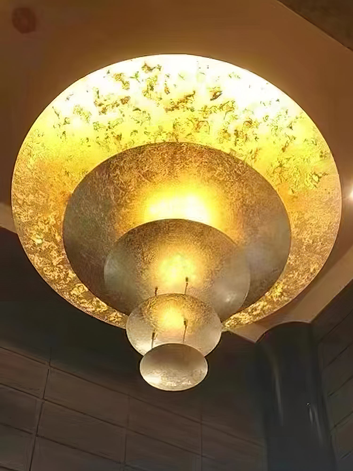 Zathaara Layered Gold Foil Pendant Light - Lamp Outdoor