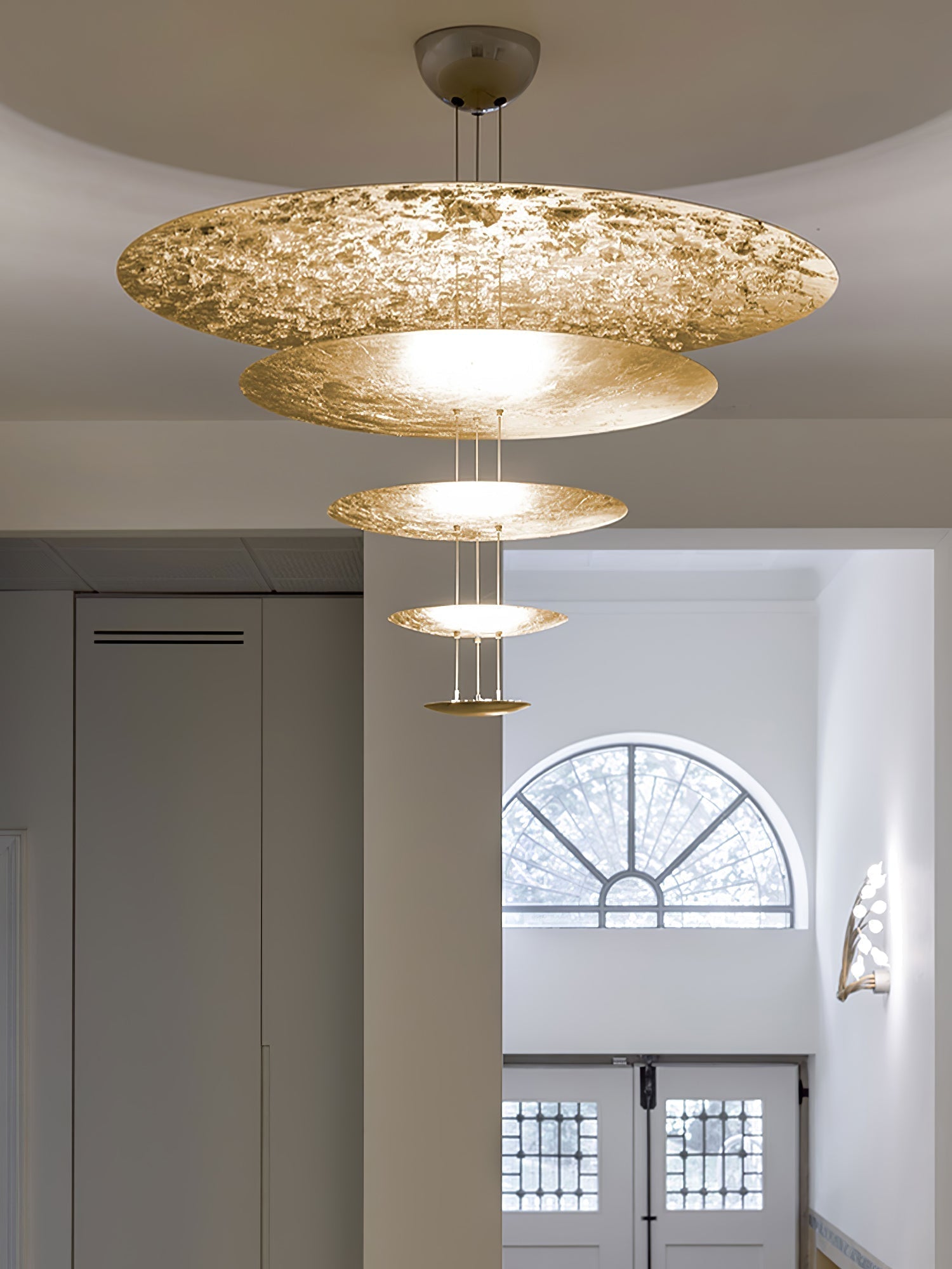 Zathaara Layered Gold Foil Pendant Light - Lamp Outdoor