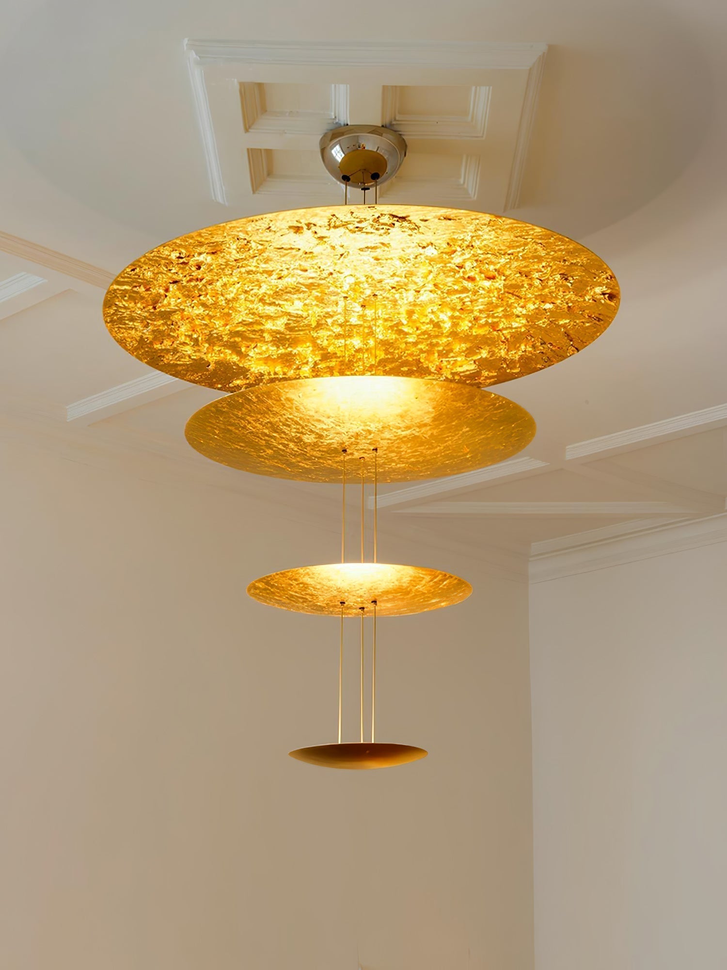 Zathaara Layered Gold Foil Pendant Light - Lamp Outdoor