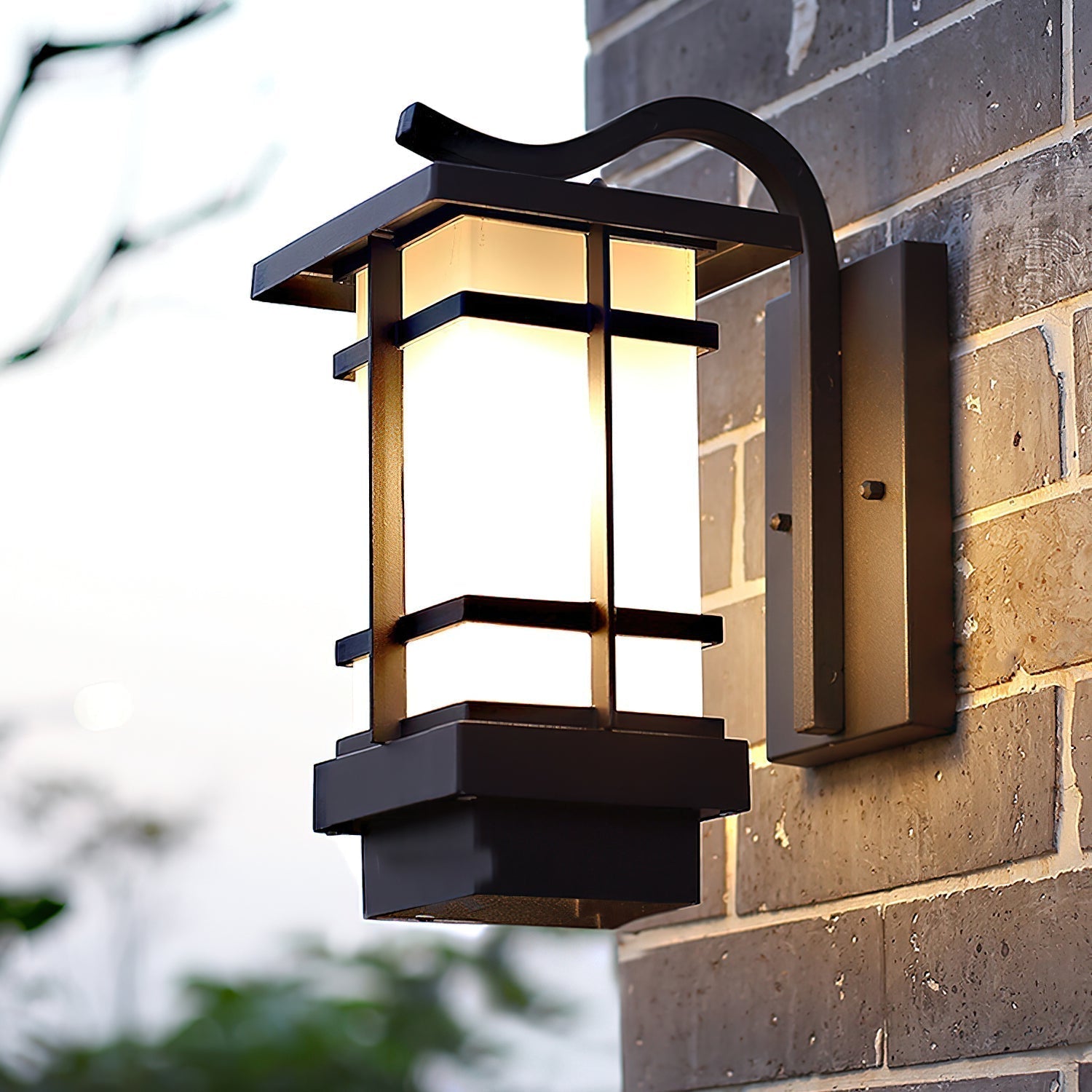 Madison Lantern Outdoor Wall Lamp - Lamp Outdoor