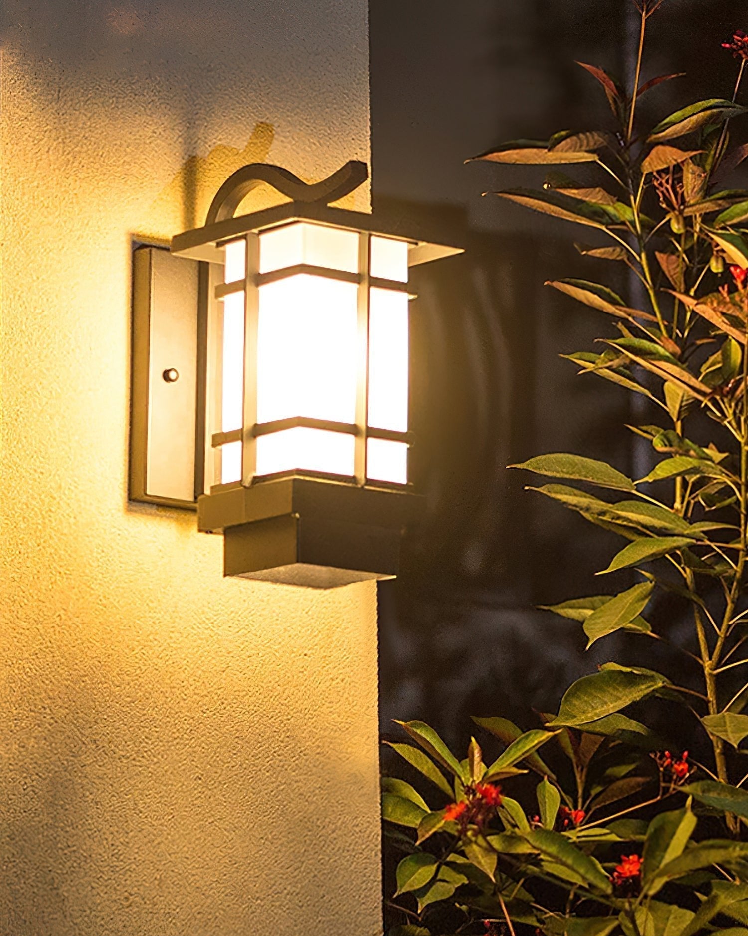 Madison Lantern Outdoor Wall Lamp - Lamp Outdoor
