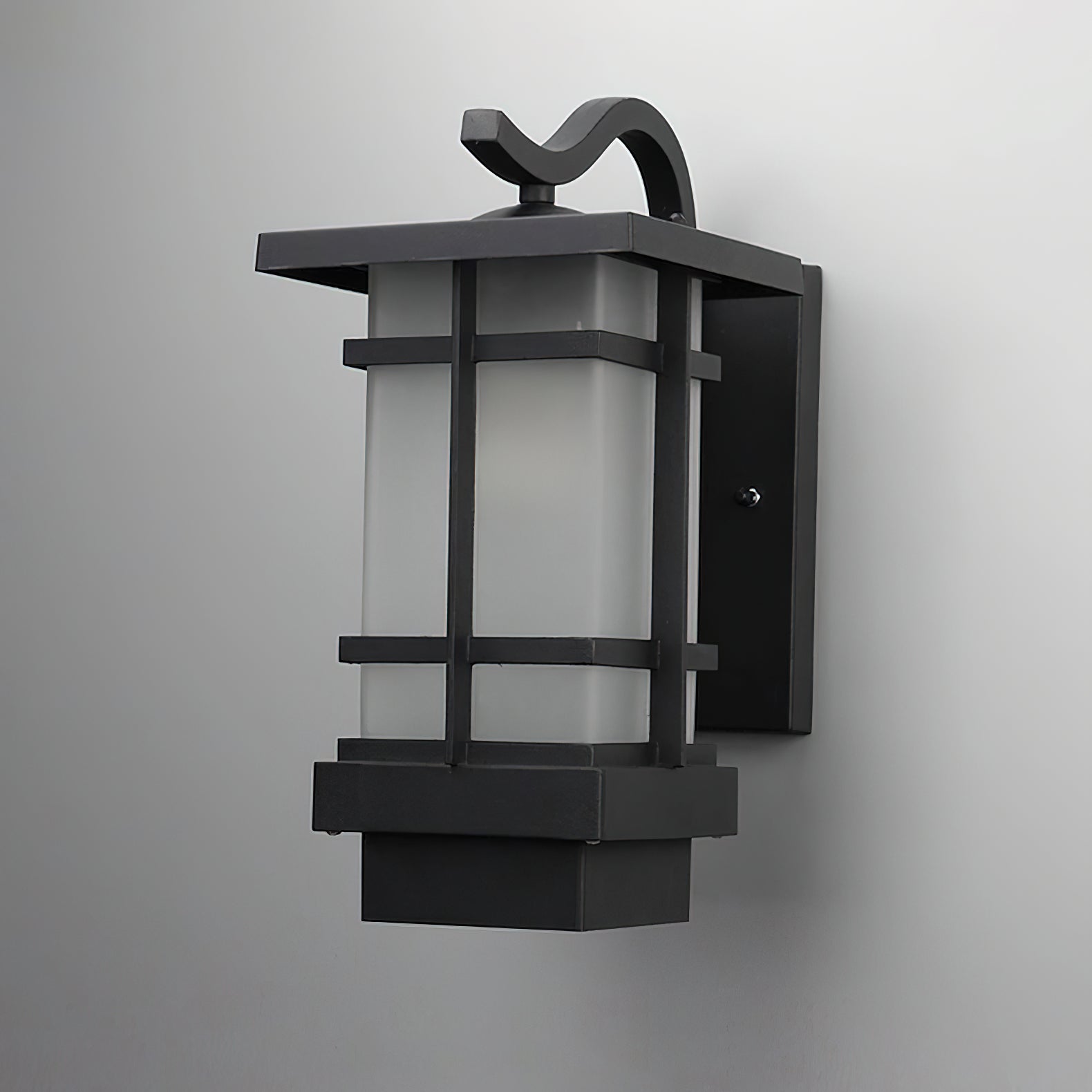 Madison Lantern Outdoor Wall Lamp - Lamp Outdoor