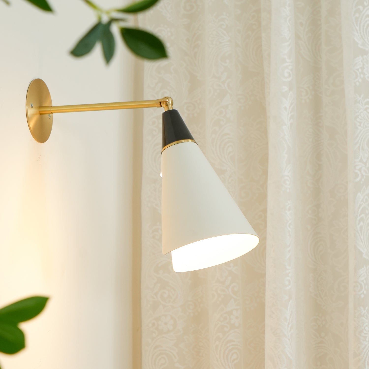 Petite Magari Wall Lamp - Lamp Outdoor