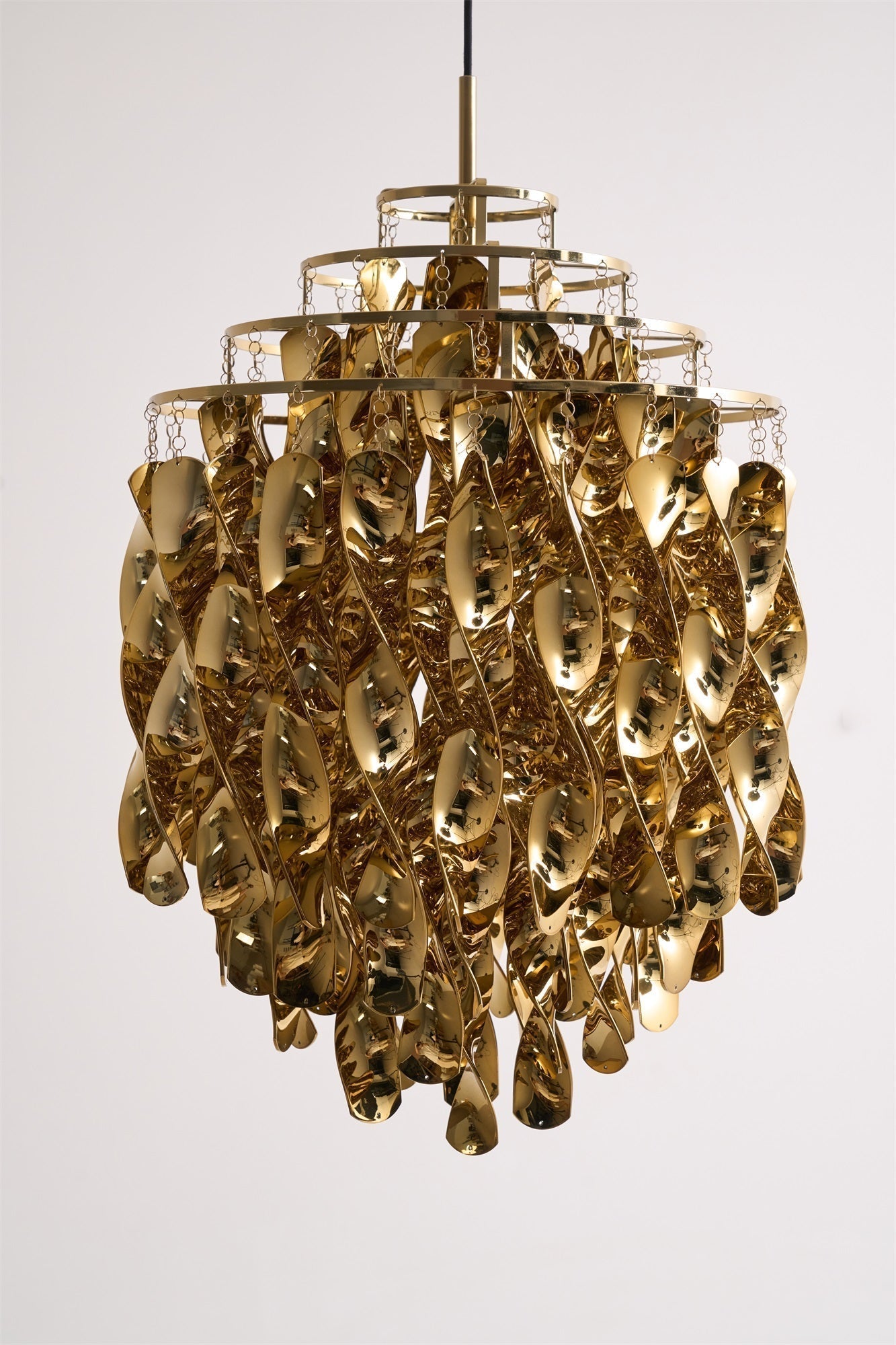 Isoran Luxe Acrylic Chandelier - Lamp Outdoor