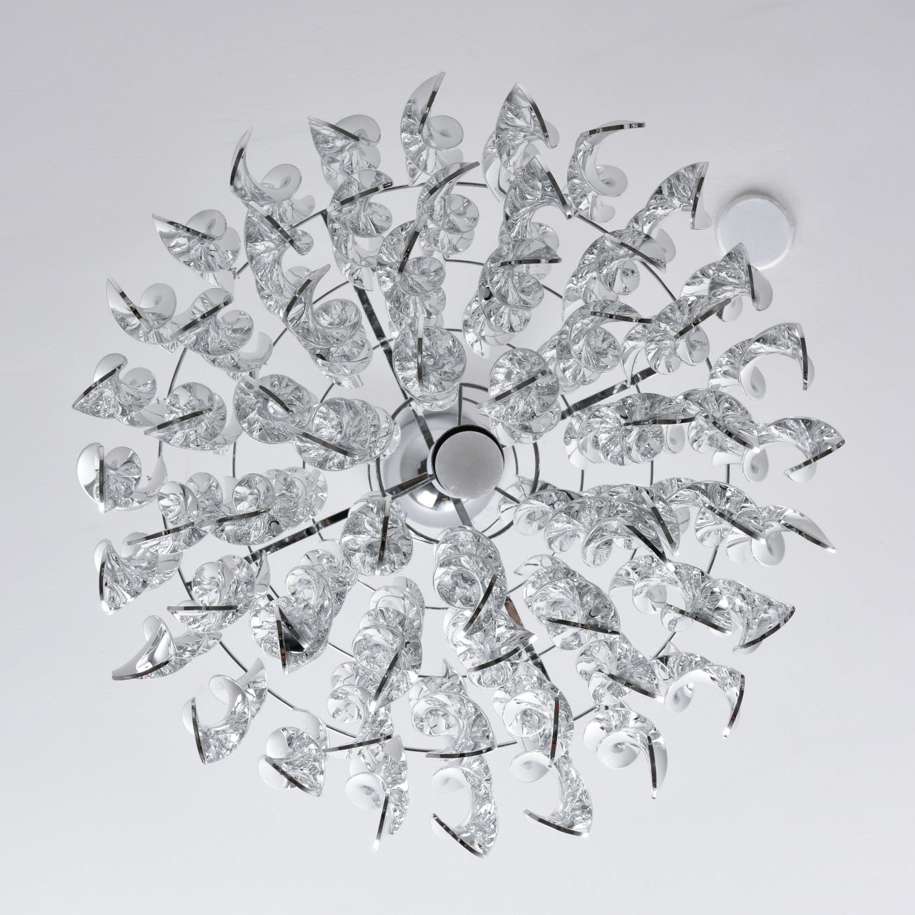 Isoran Luxe Acrylic Chandelier - Lamp Outdoor