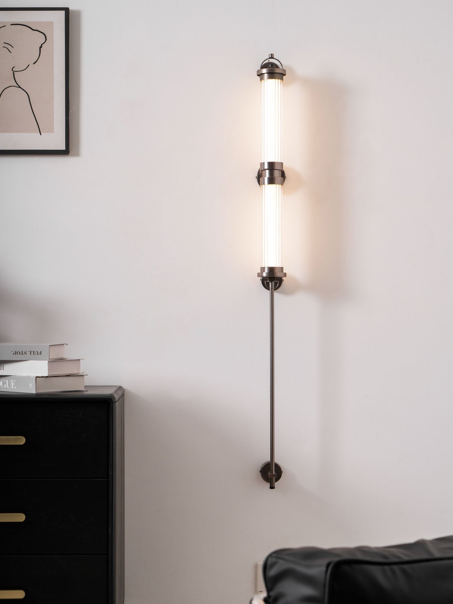 Meridian Vertical Wall Sconce - Lamp Outdoor