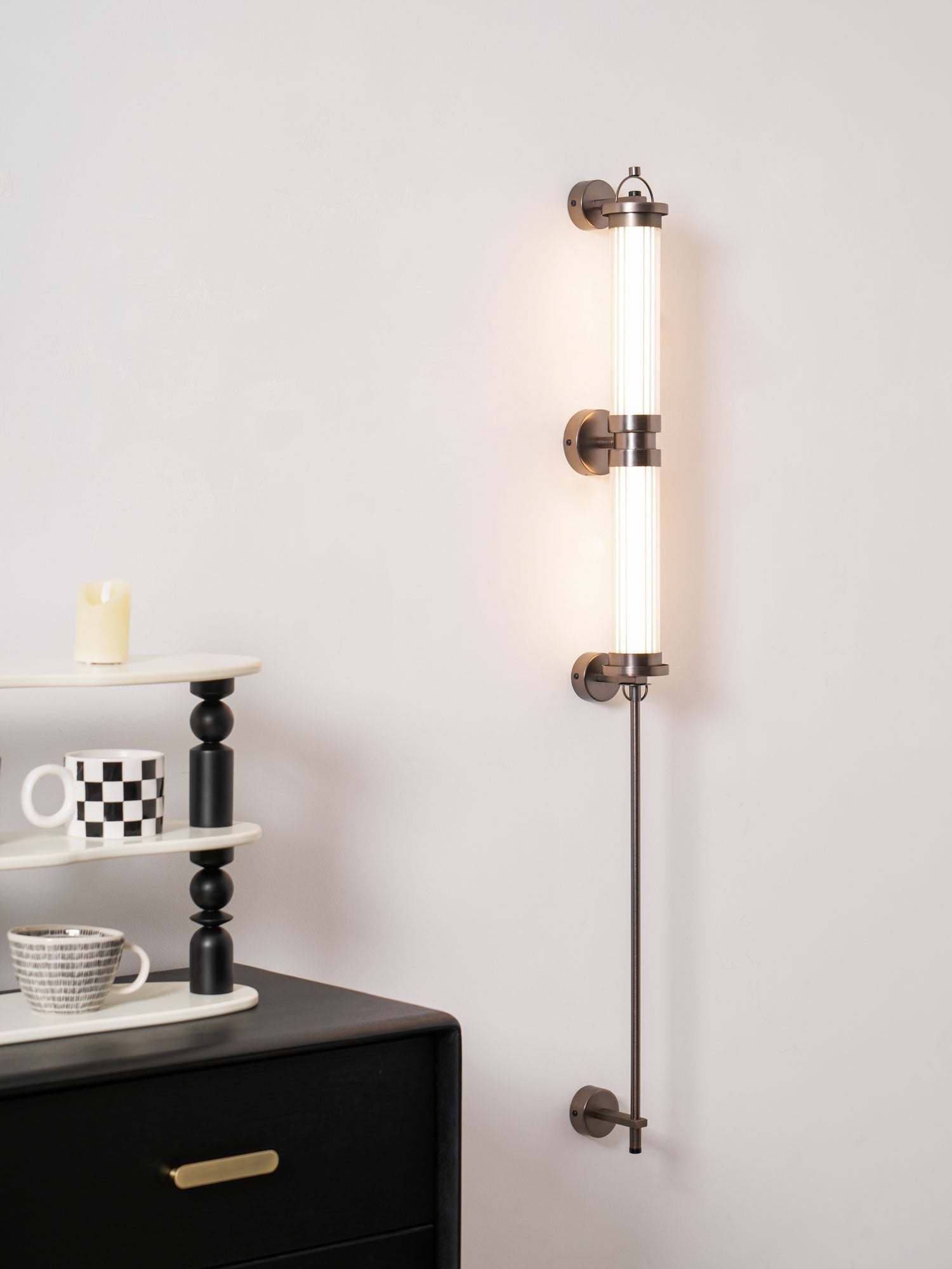 Meridian Vertical Wall Sconce - Lamp Outdoor