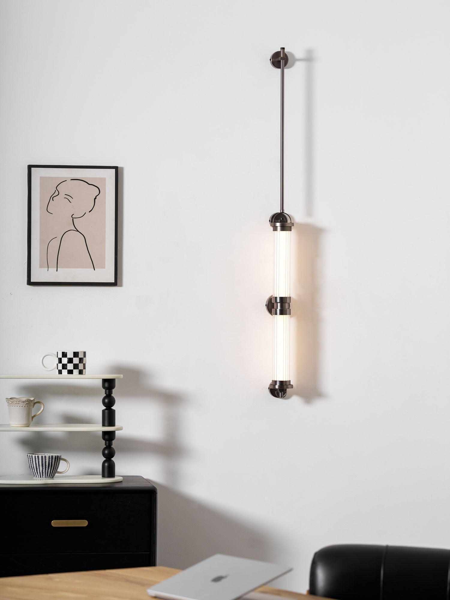 Meridian Vertical Wall Sconce - Lamp Outdoor