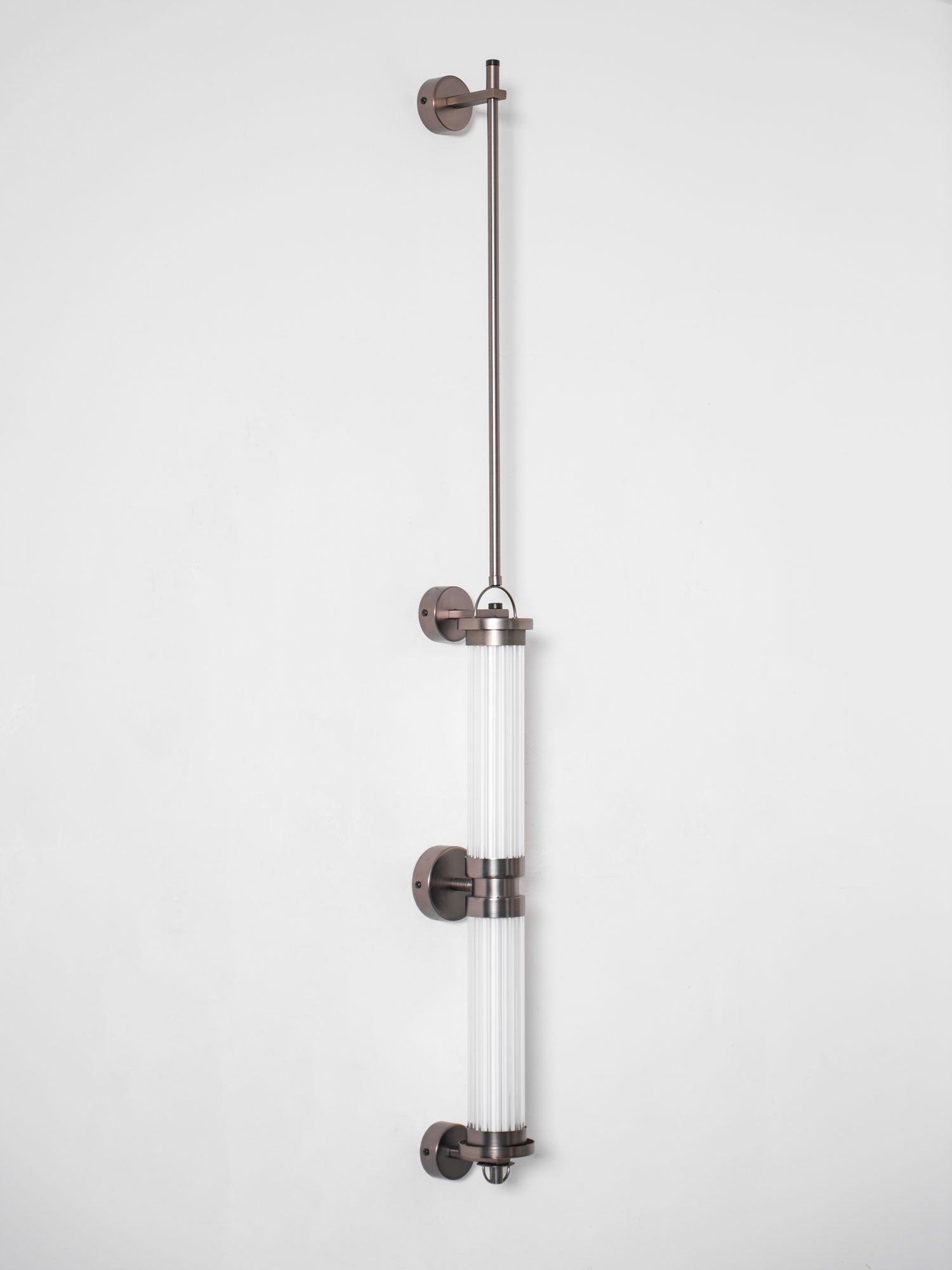 Meridian Vertical Wall Sconce - Lamp Outdoor