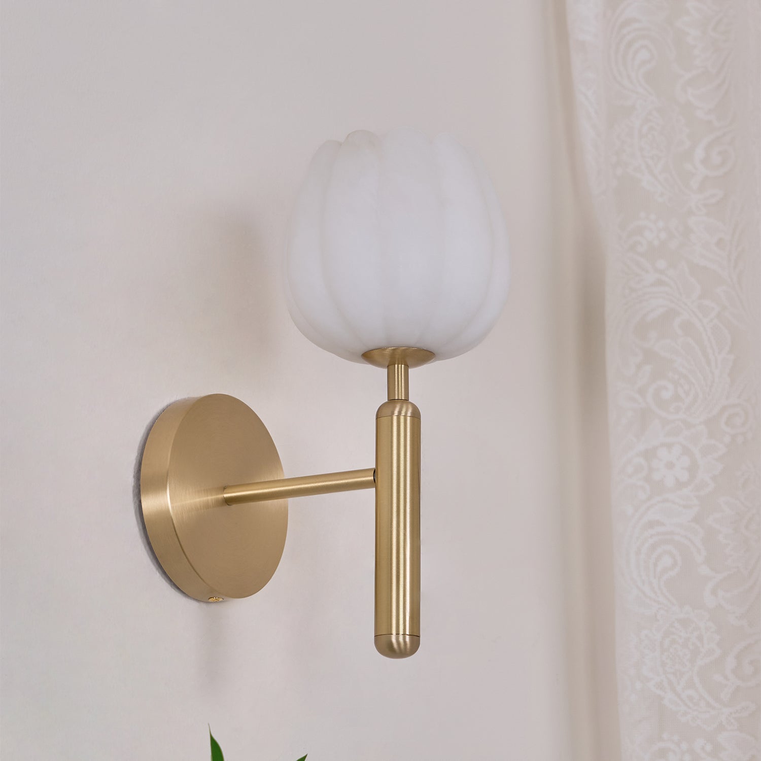 Eurzorion Floral Alabaster Brass Wall Light - Lamp Outdoor