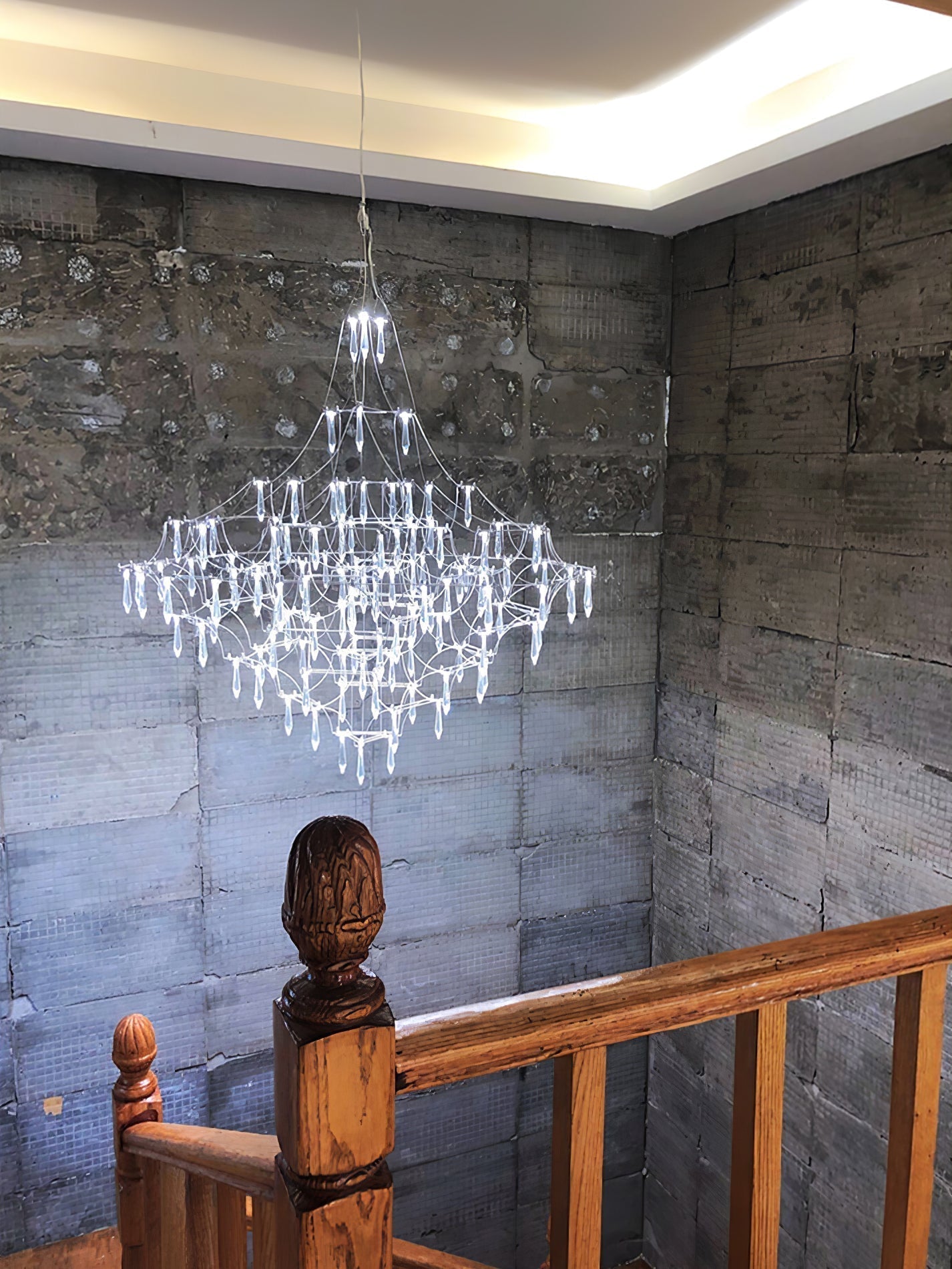 Mira Chandeliers - Lamp Outdoor