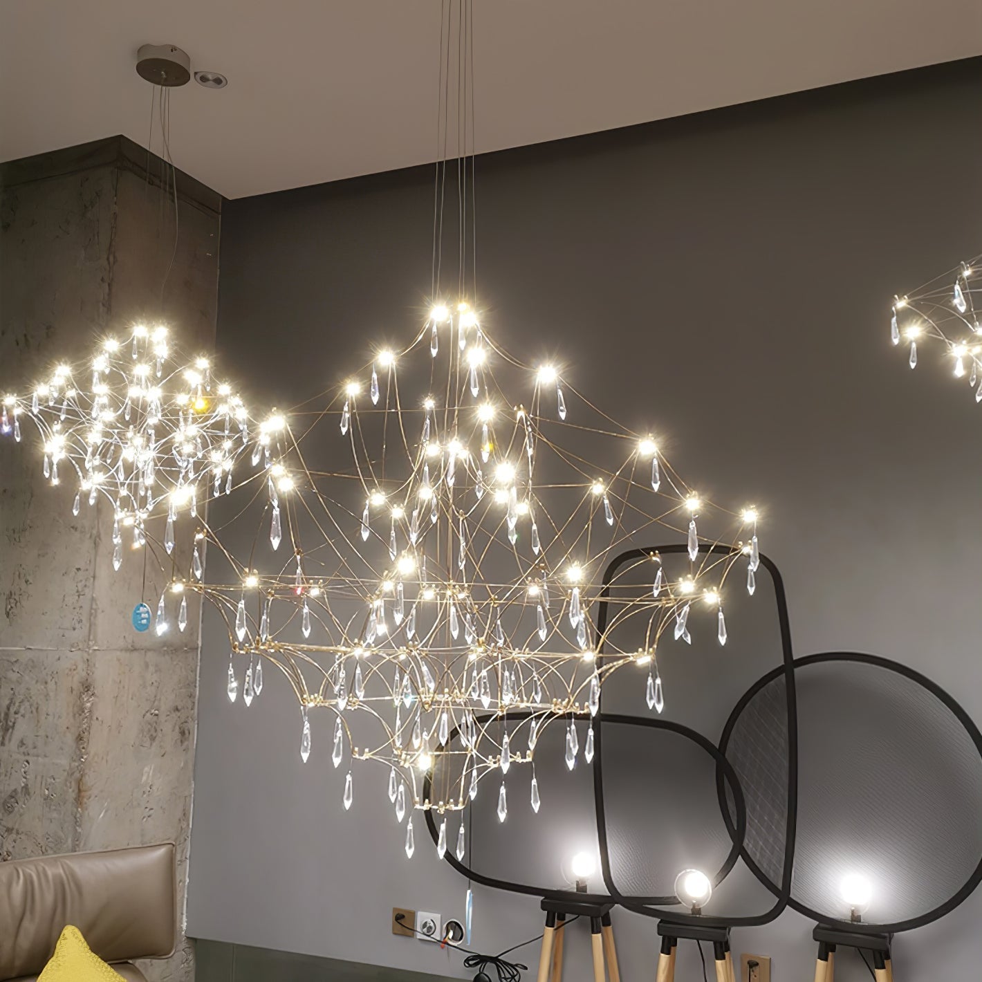 Mira Chandeliers - Lamp Outdoor