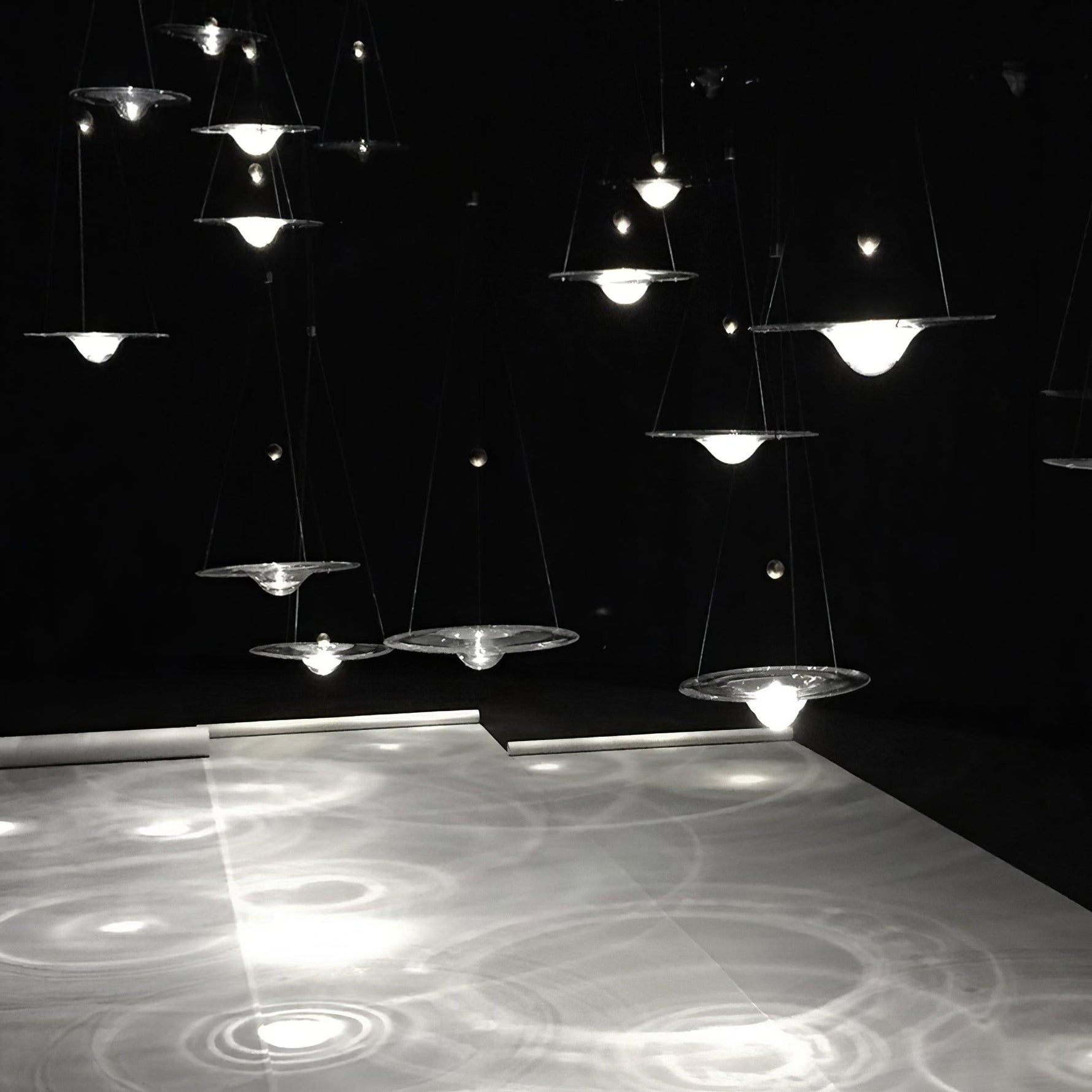 Momento Pendant Light - Lamp Outdoor